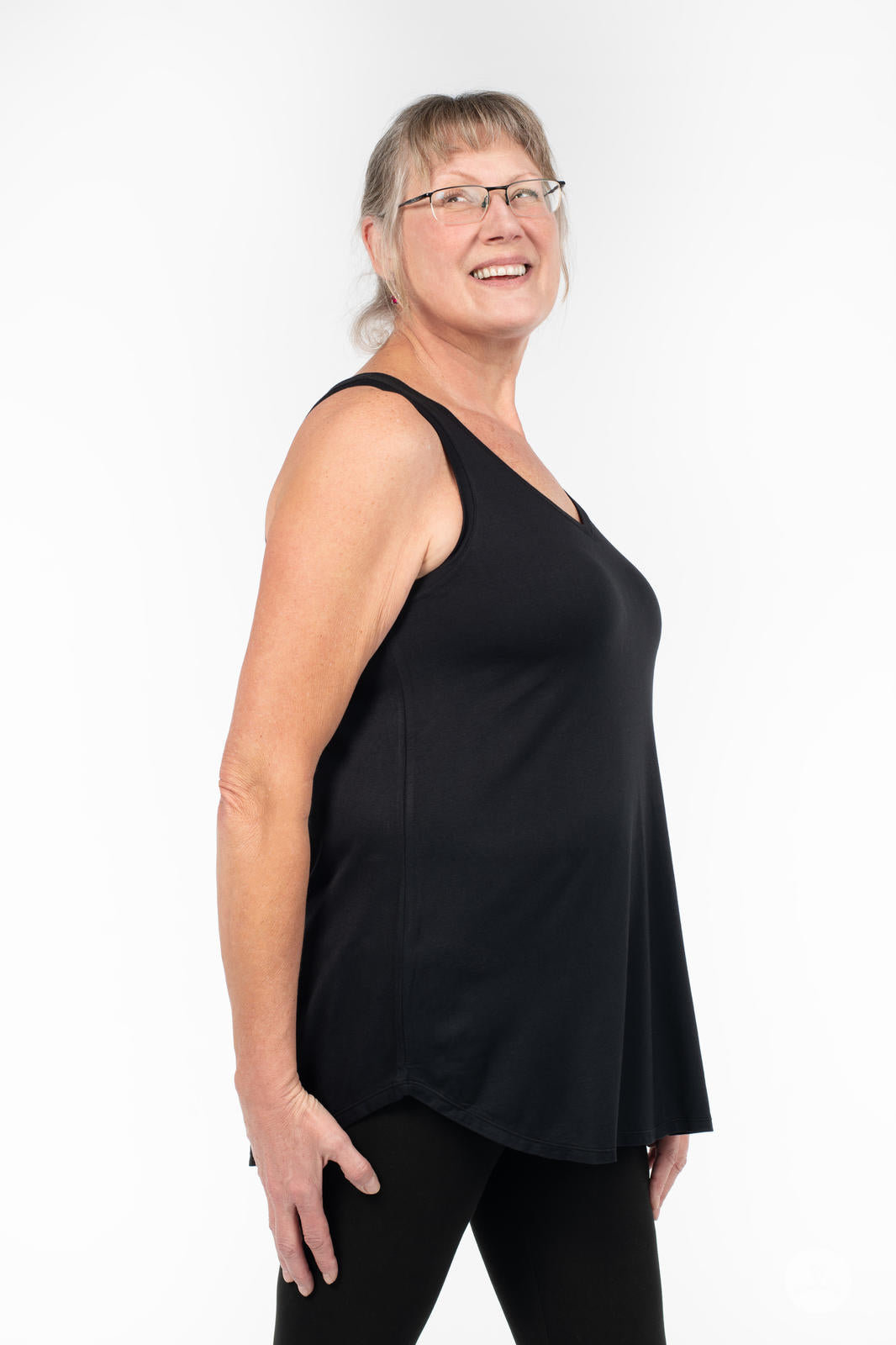 Breeze Tank Top for Women - Lightweight & Breathable Summer Casual Wear - Perfect for Yoga, Gym, and Beach Outfits