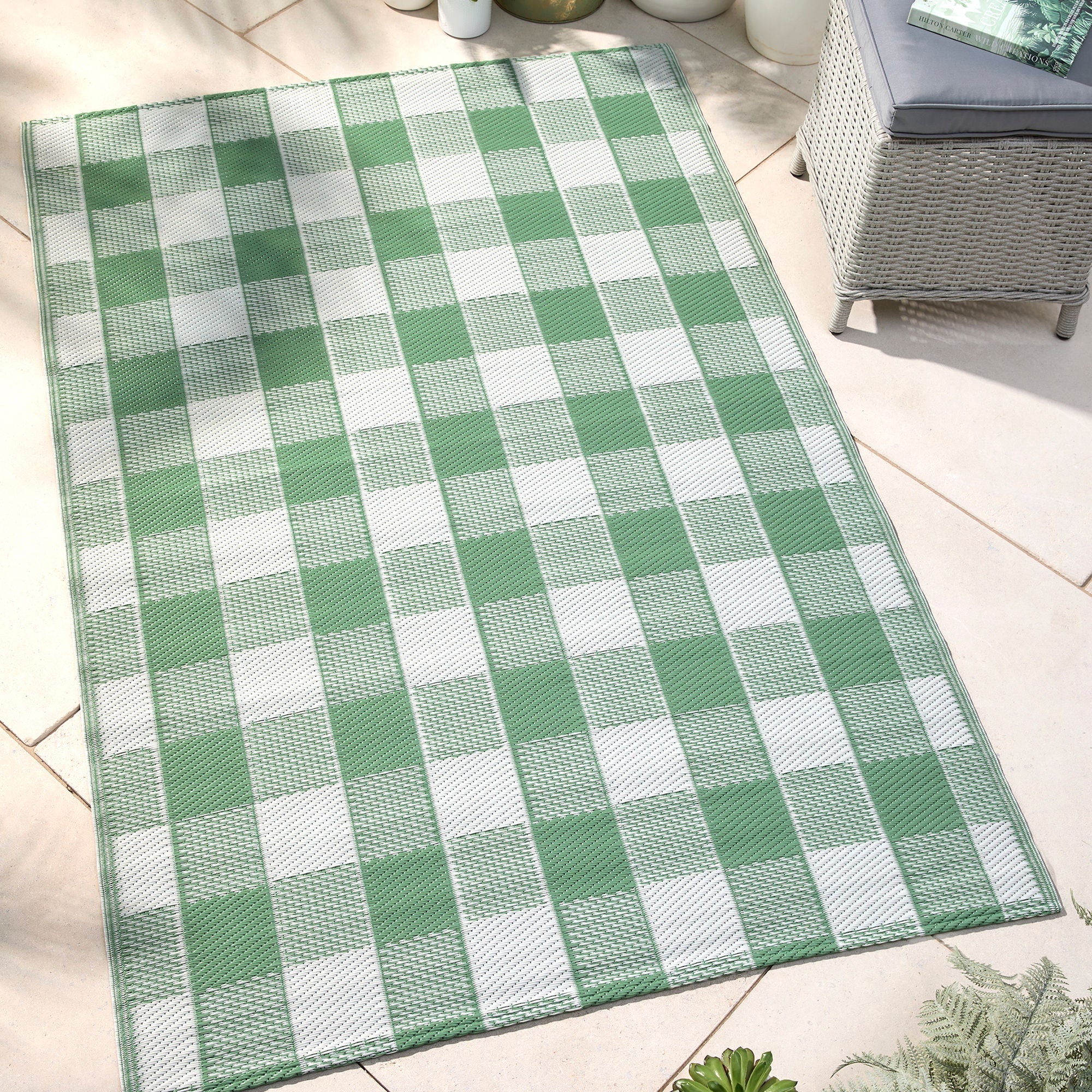 Fusion Gingham Outdoor Rug - Green Checkered Waterproof Patio Mat for Garden, Deck & Backyard Decor