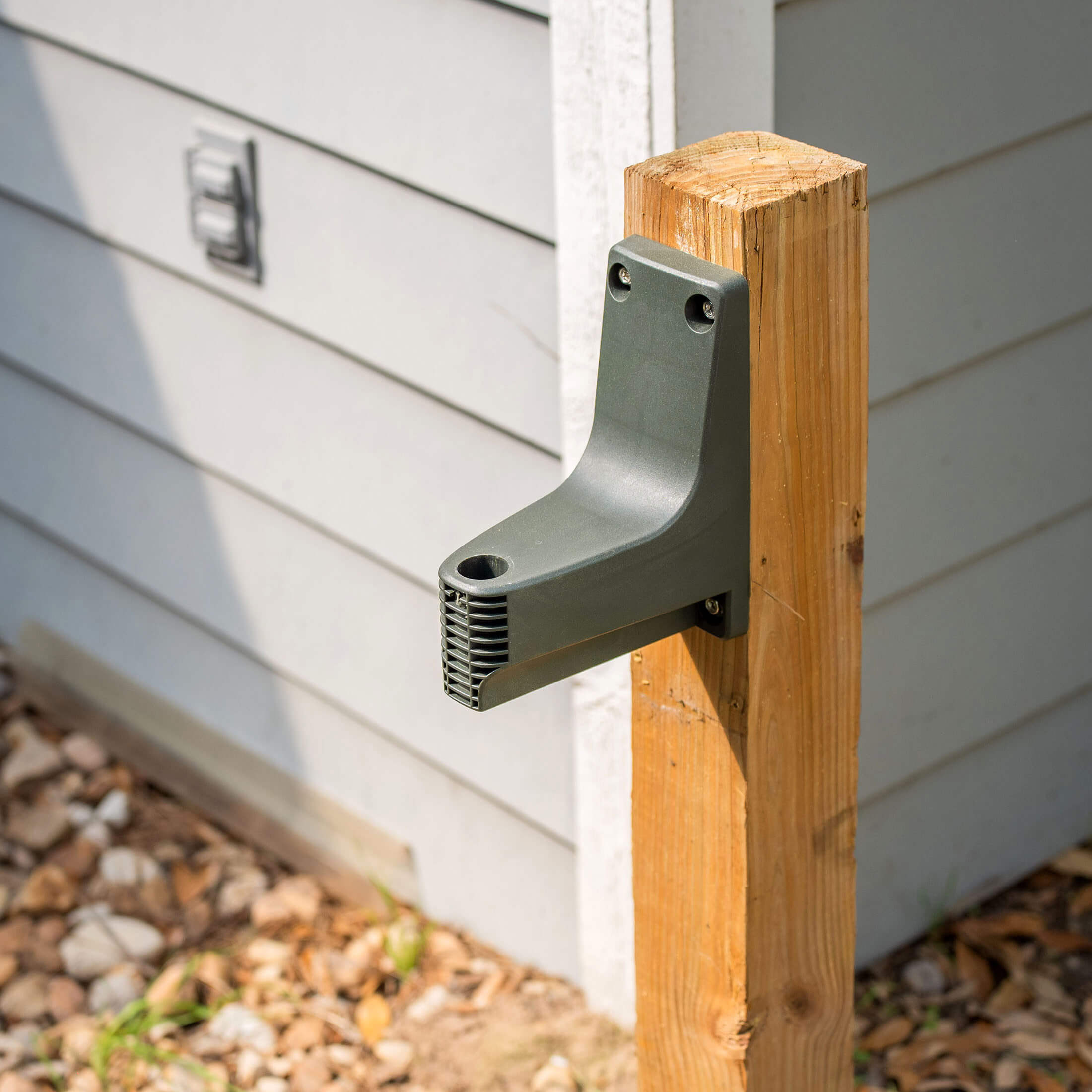Vego Hose Reel Bracket - Heavy Duty Replacement Part for Garden Watering & Irrigation Systems - Perfect for Lawn Care, Car Washing, and Outdoor Cleaning