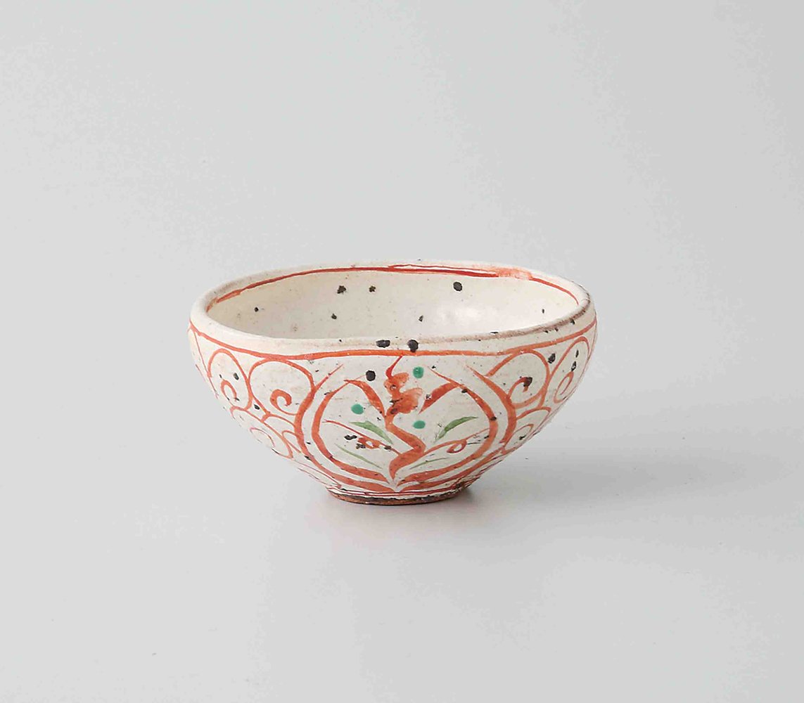 Premium Japanese Hasami Porcelain Sake Set - Akae Red Sake Pot with 2 Cups | Traditional Ceramic Tea & Alcohol Serving Ware | Perfect for Japanese Tea Ceremonies, Dinner Parties & Home Decor
