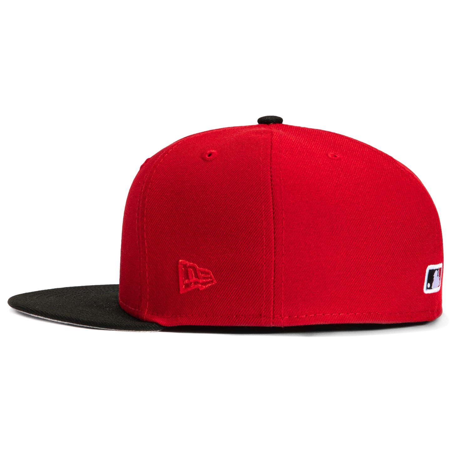 New Era 59Fifty Atlanta Braves Baseball Cap - Red, Black & White Adjustable Snapback Hat for Men & Women - Perfect for Baseball Games, Sports Events & Streetwear Fashion