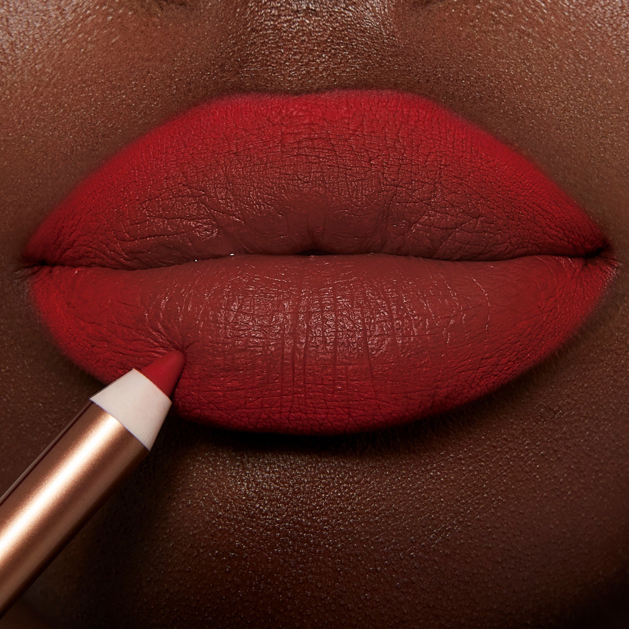 Charlotte Tilbury Lip Cheat Lip Liner - Long-Lasting, Waterproof Lip Pencil for Precise Definition & Fuller Lips | Perfect for Everyday Wear, Date Night & Special Occasions
