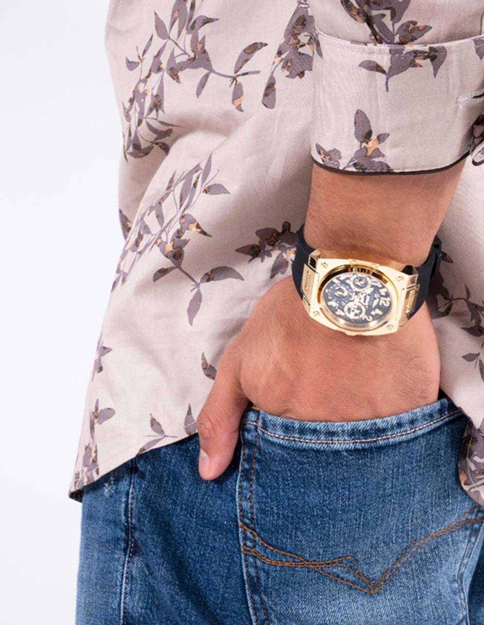 GUESS Men's 43mm Stainless Steel Chronograph Watch with Date Window - Water Resistant Casual & Dress Timepiece for Business, Office and Everyday Wear