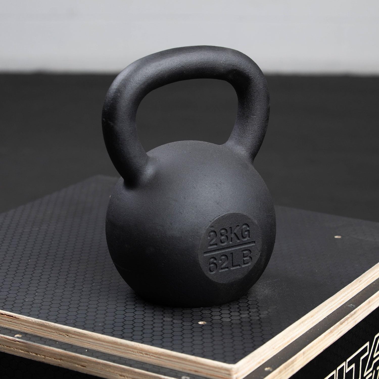 Titan Fitness Cast Iron Kettlebell - Durable Single Piece Casting with KG/LB Markings for Full Body Workout - Perfect for Home Gym, CrossFit & Strength Training