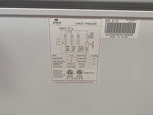 5 Cu.ft Commercial Chest Freezer NSF Certified - 29 Inch Restaurant Freezer with Storage Baskets & Flat Top Design - Perfect for Restaurants, Catering, and Food Storage Businesses (Model XF-152)