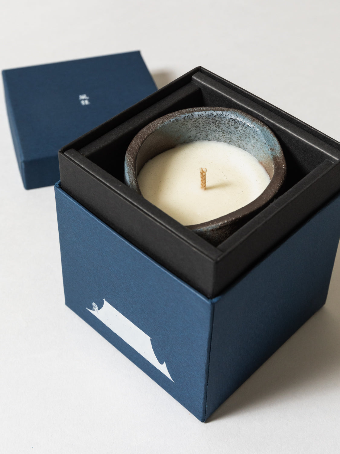 Huukyou Handmade Ceramic Candle Holder - Elegant Home Decor for Living Room, Bedroom, Wedding Centerpiece & Romantic Dinner Ambiance
