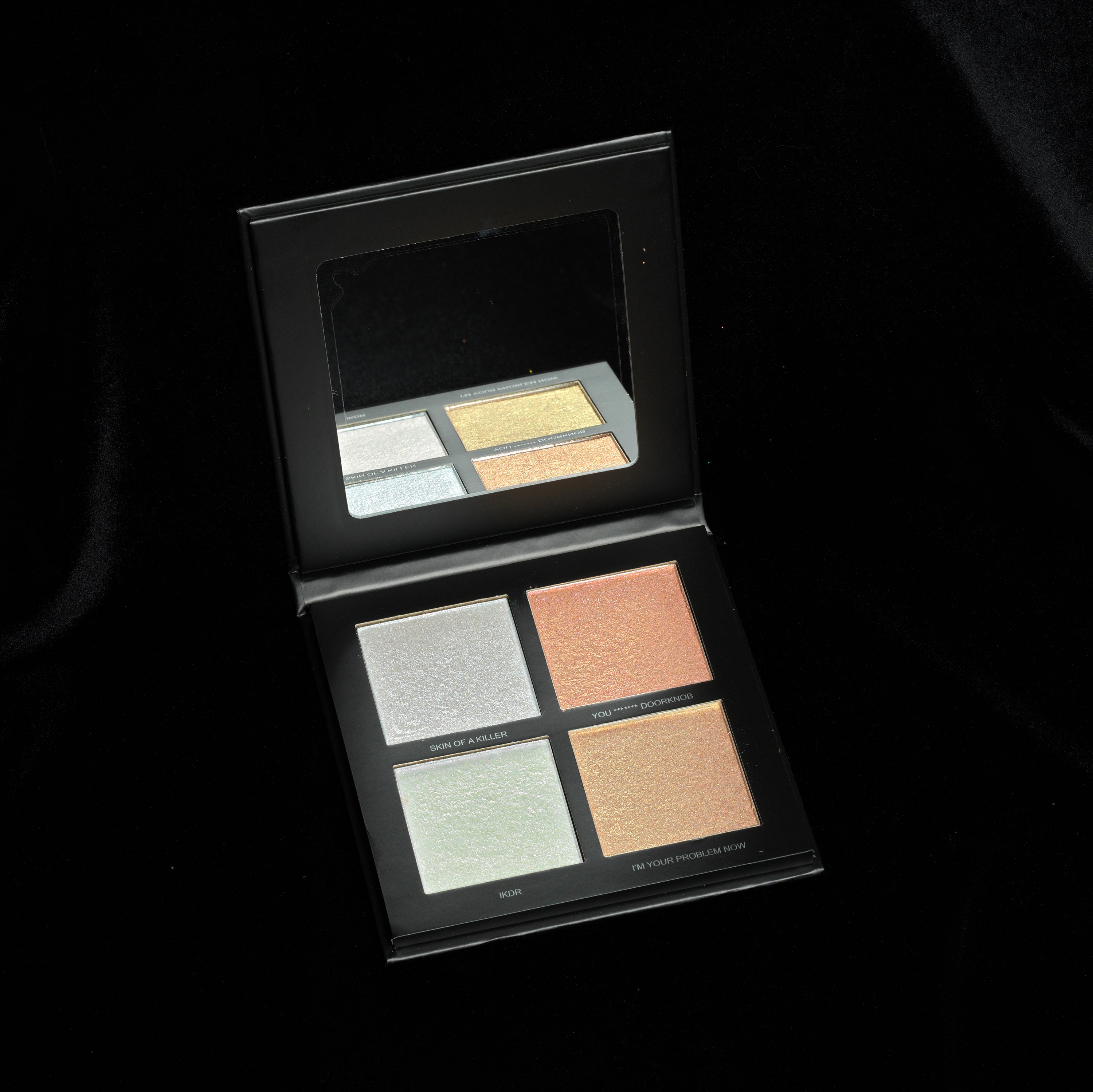Little Miss She Never Misses Simply Put Highlighter Quad - 4 Shimmering Highlighting Shades for Glowing Makeup, Perfect for Contouring & Everyday Glam (Great for Parties, Photos & Special Occasions)