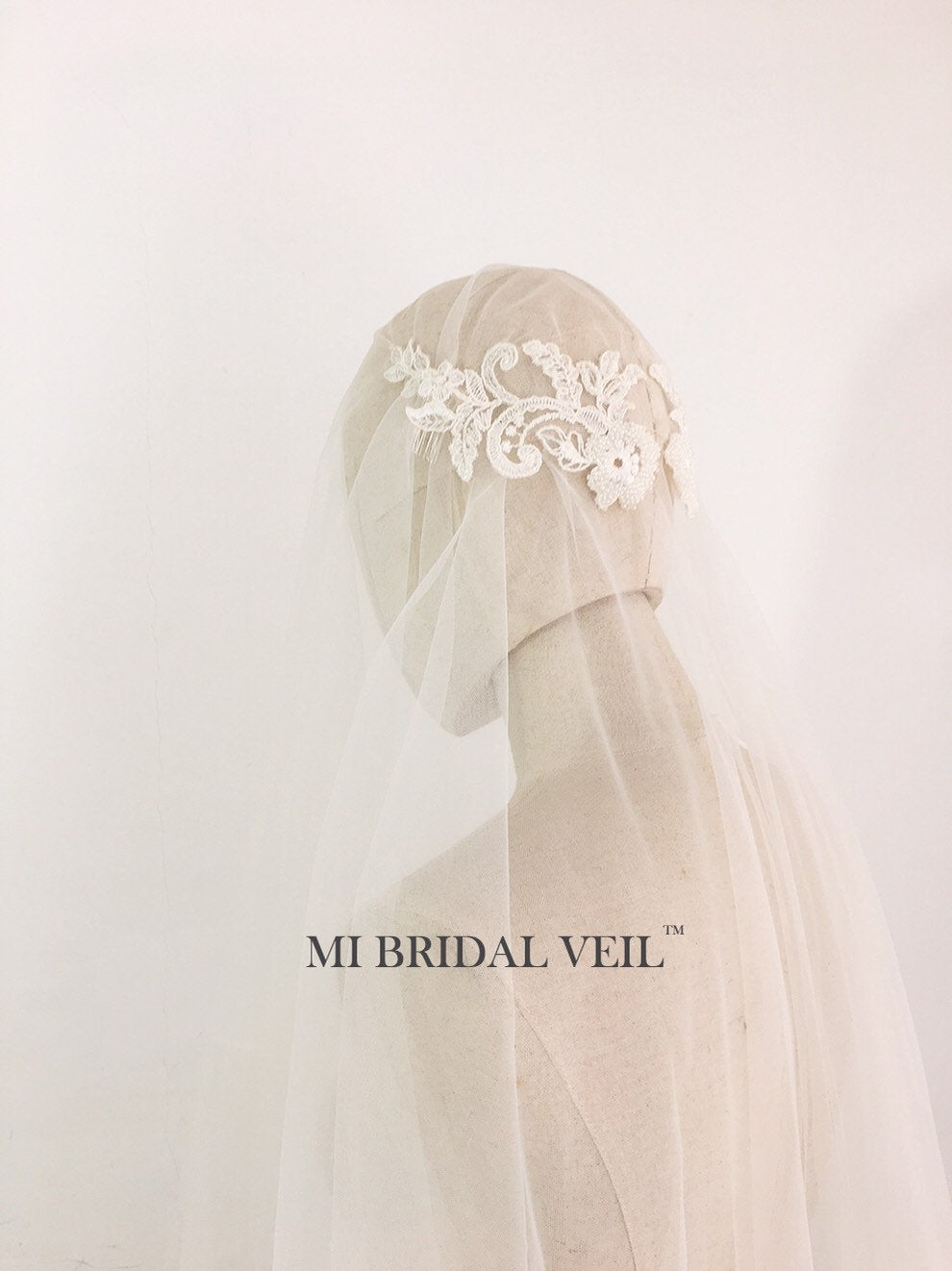 Elegant Beaded Juliet Cap Veil with Lace Trim | Vintage Inspired Wedding Veil for Brides | Perfect for Boho, Classic & Romantic Weddings