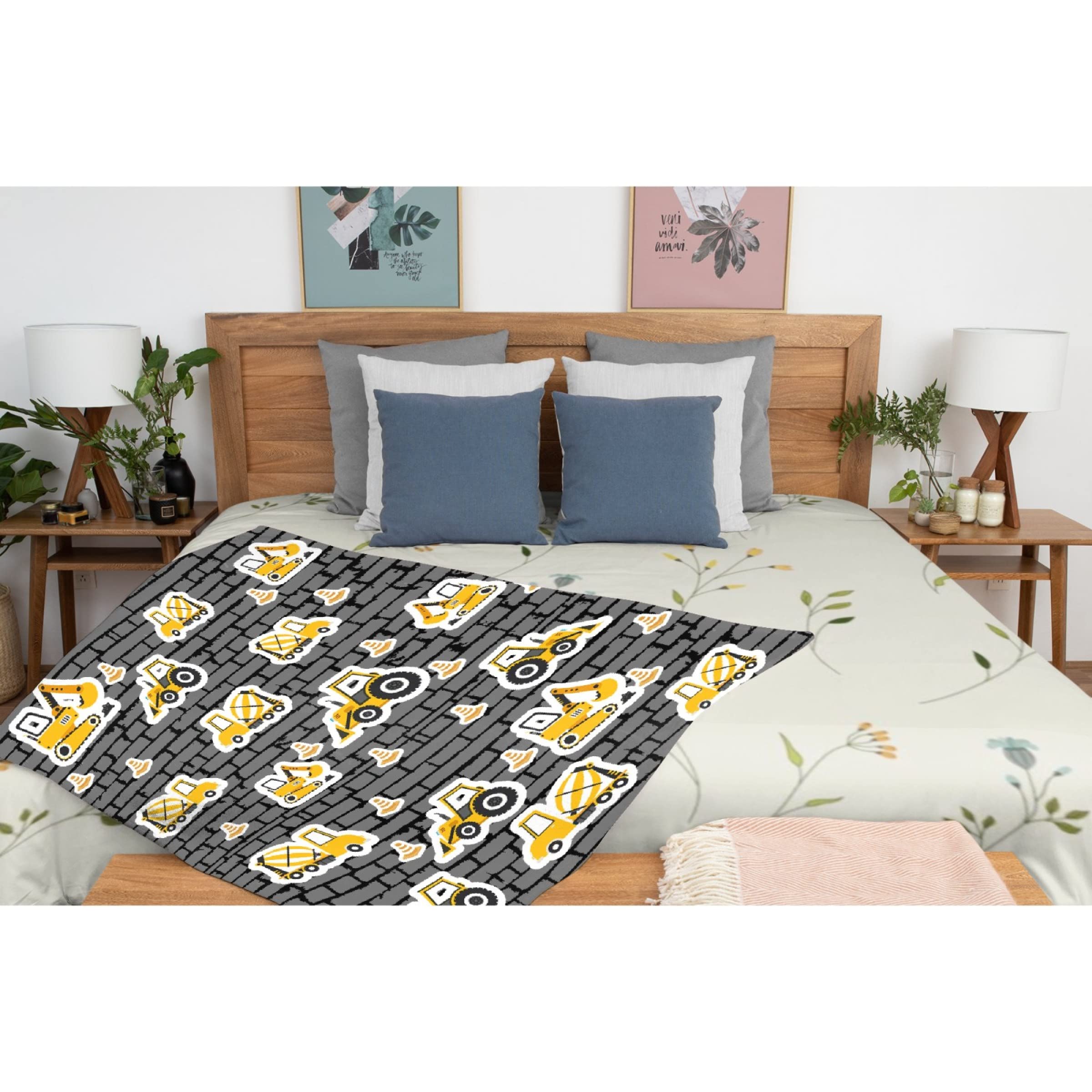 Cute Cartoon Gray Car Blanket for Kids - Super Soft Flannel Blanket (120x90 inches) - Warm & Cozy for Bed, Couch, Sofa - Perfect for Family Road Trips, Camping & Winter Snuggles