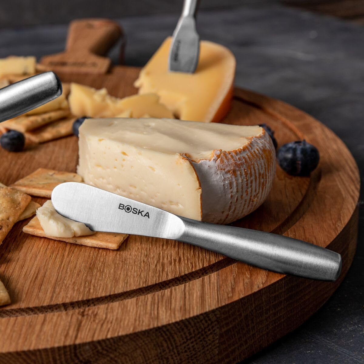 BOSKA Stainless Steel Cheese Knife Set - 4 Mini Copenhagen Knives for All Cheese Types - Silver Non-Stick Dishwasher Safe - Perfect for Kitchen Cooking, Cheese Boards & Entertaining