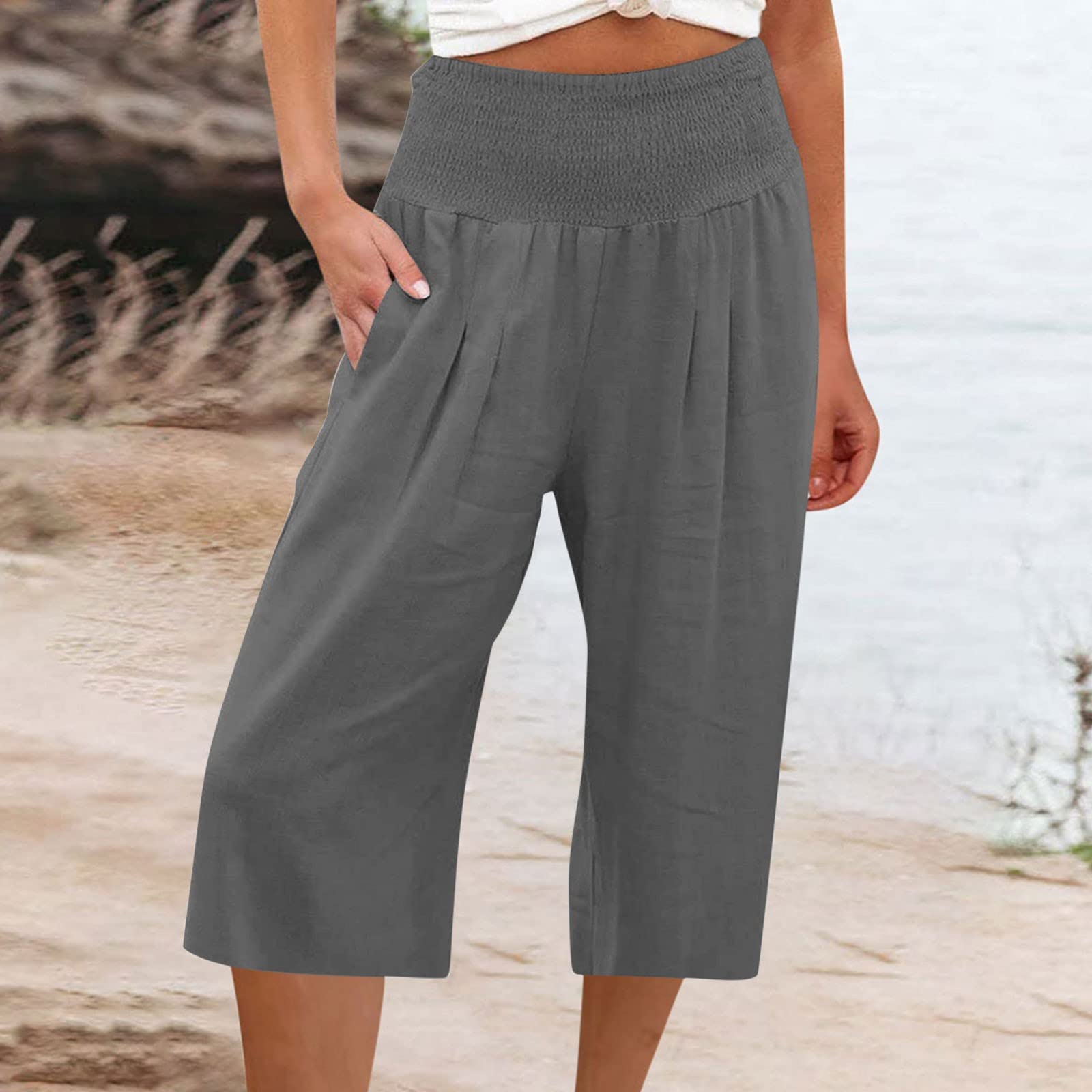 Plus Size Women's Knee-Length Shorts with Pockets - Summer Casual Elastic Waist for Outdoor & Travel