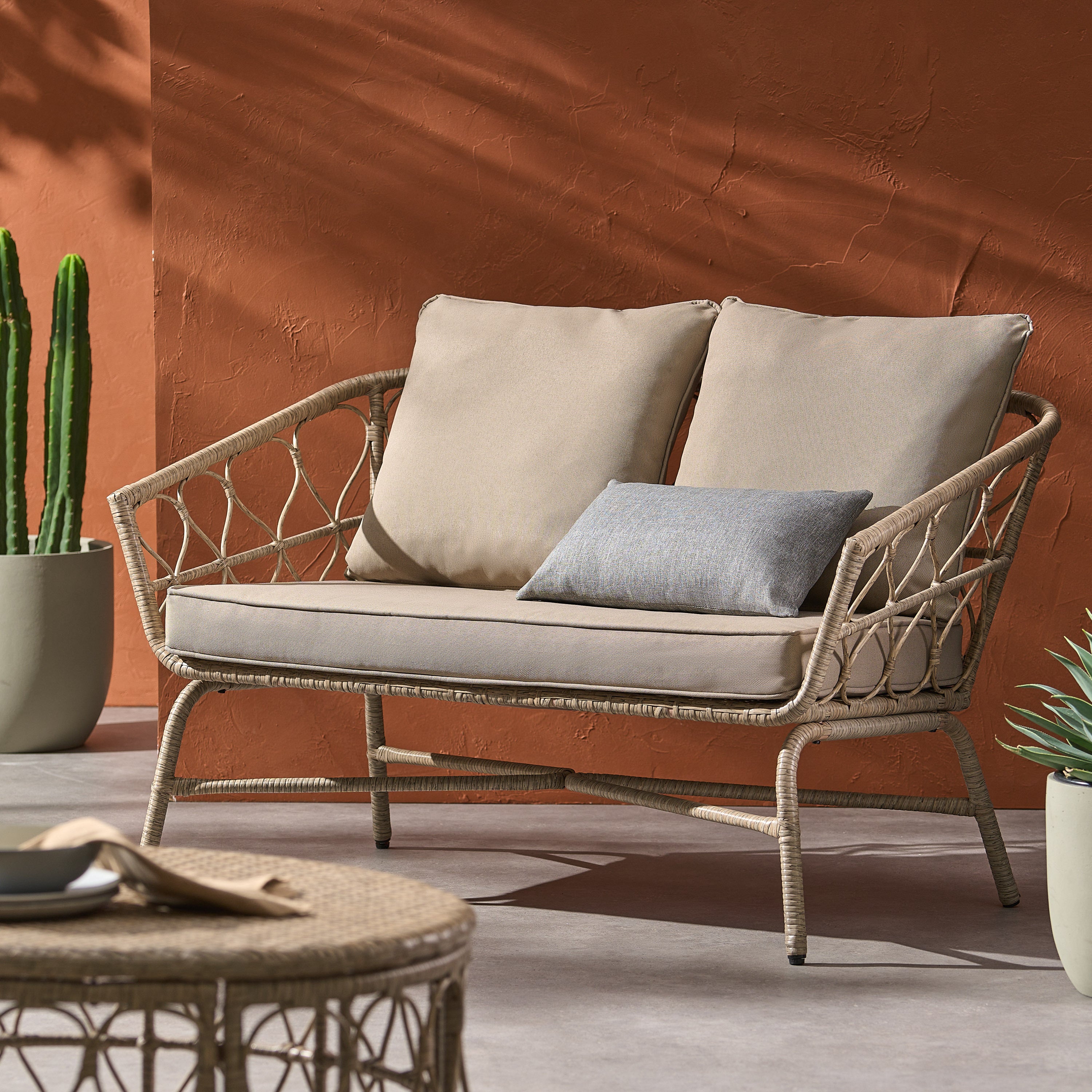 Bruce Loveseat - Modern Comfortable 2-Seater Sofa for Living Room, Bedroom & Small Spaces | Perfect for Relaxing, Lounging & Home Decor
