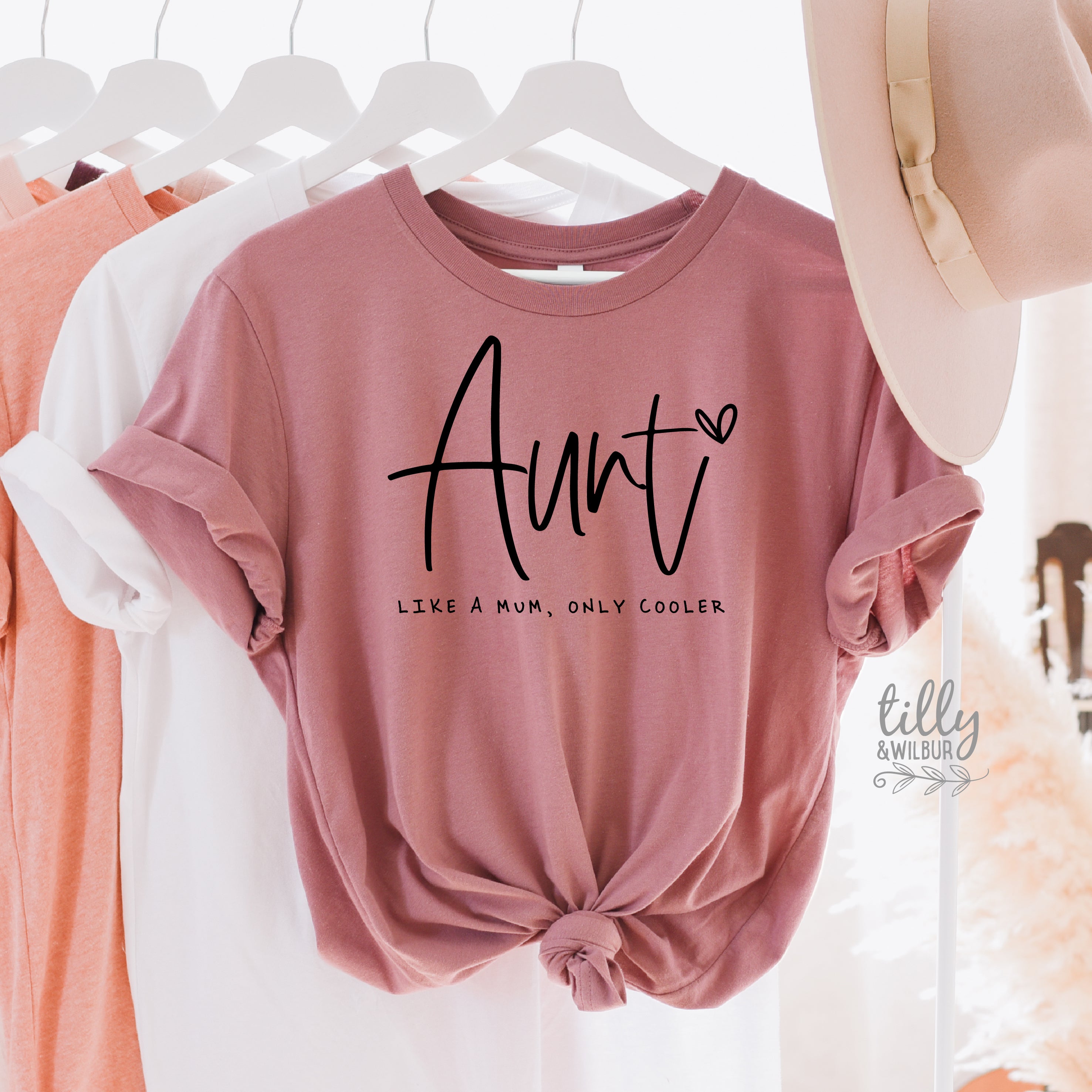 Cool Aunt Gift - Like A Mom But More Fun - Perfect for Birthdays, Christmas & Special Occasions