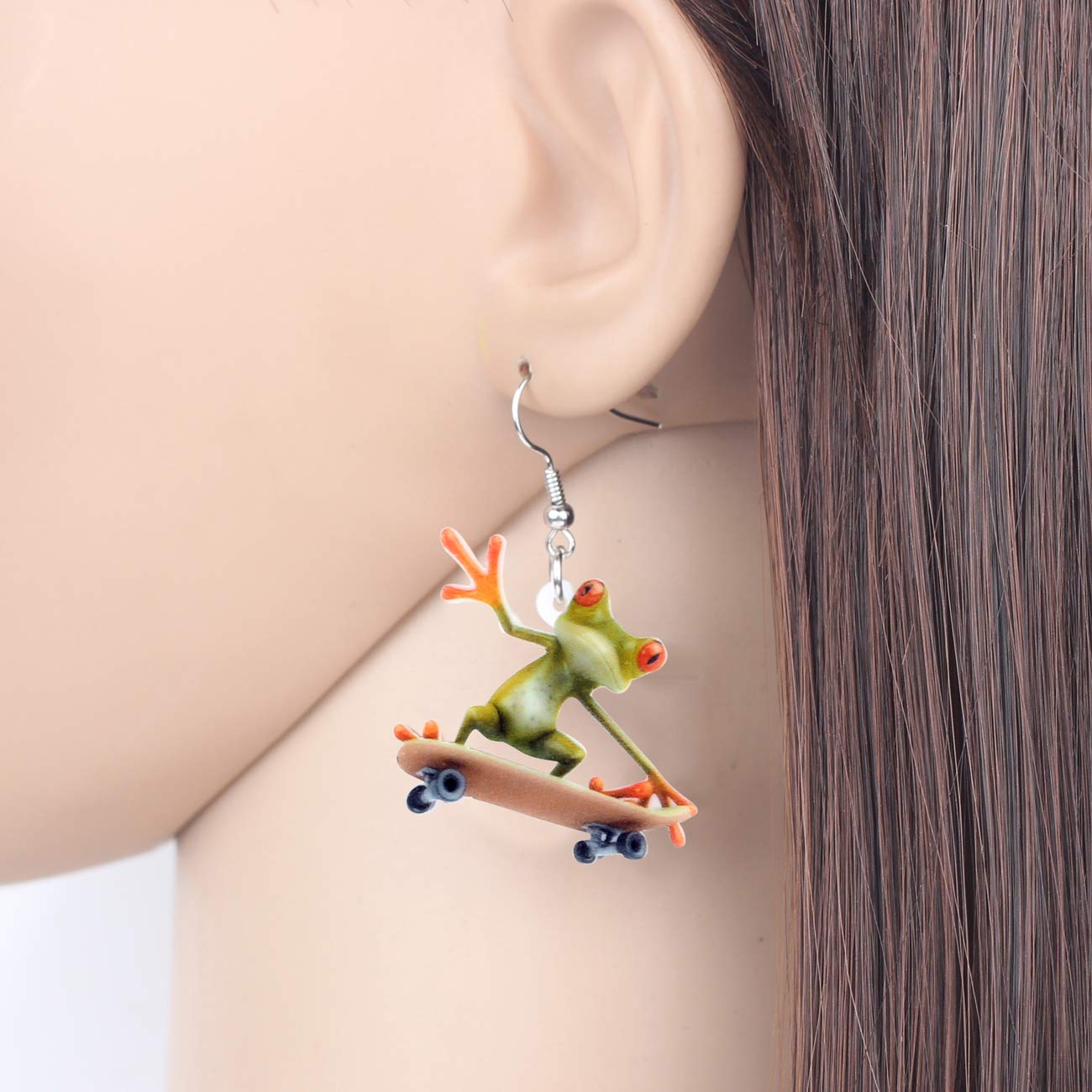 NEWEI Funny Acrylic Frog Earrings - Cute Dangle Animal Jewelry for Women - Unique Handmade Accessories & Charms - Perfect for Casual Wear, Parties & Gifts