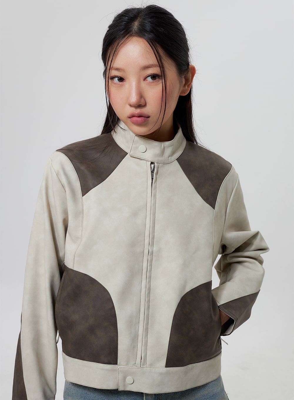 Premium Faux Leather Jacket CY323 - Stylish Vegan Leather Coat for Women & Men - Perfect for Casual Outfits, Date Nights & Fall Fashion