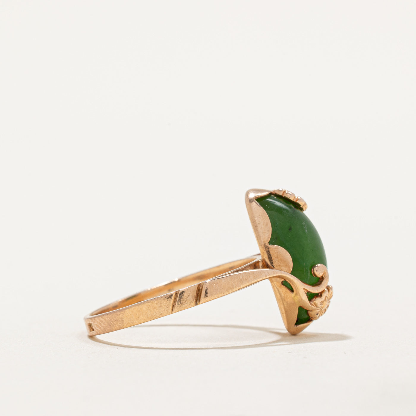 Exquisite 4.90ct Nephrite Jade Cocktail Ring - Size 8 | Elegant Green Gemstone Jewelry for Women | Perfect for Evening Parties, Weddings & Special Occasions