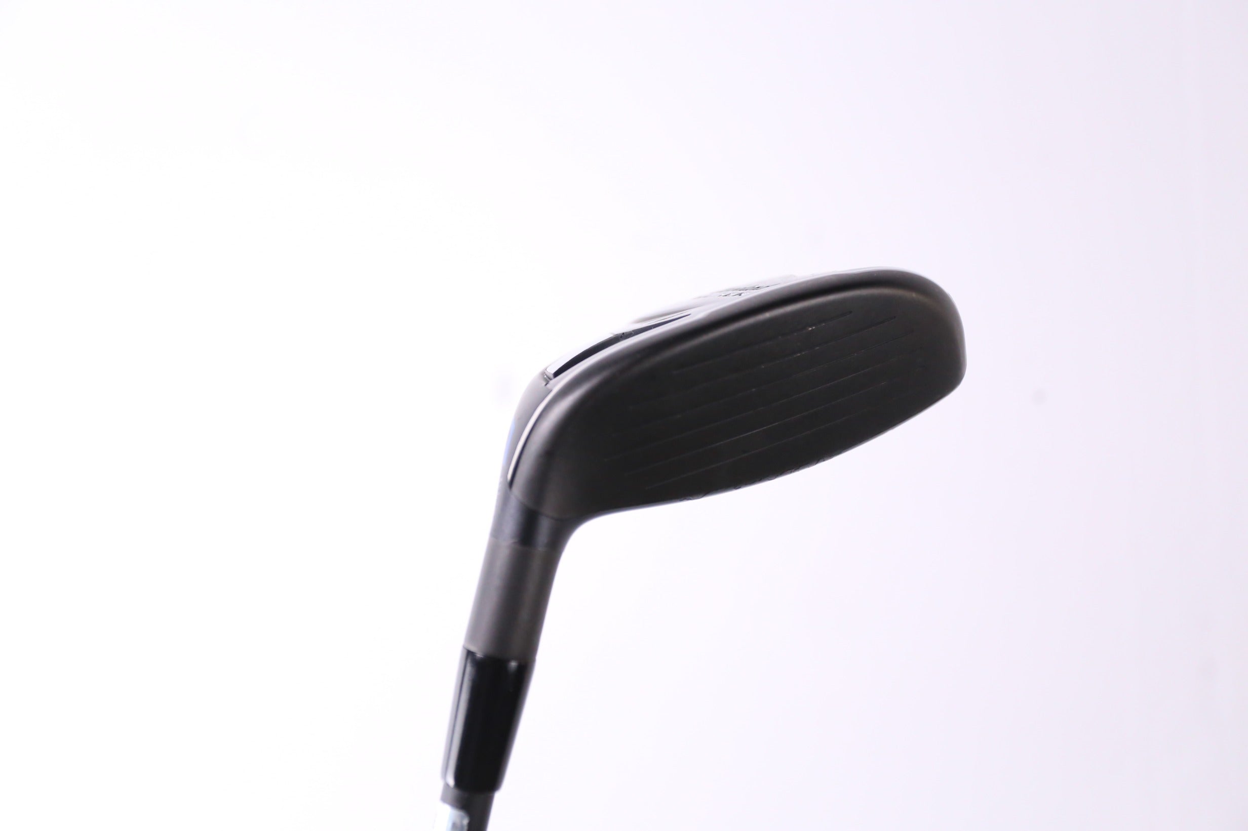 Used Cleveland CG Black 4H Hybrid Golf Club - Right Handed 21° Loft with Soft Regular Flex - Perfect for Mid-Handicap Players on Fairway Shots