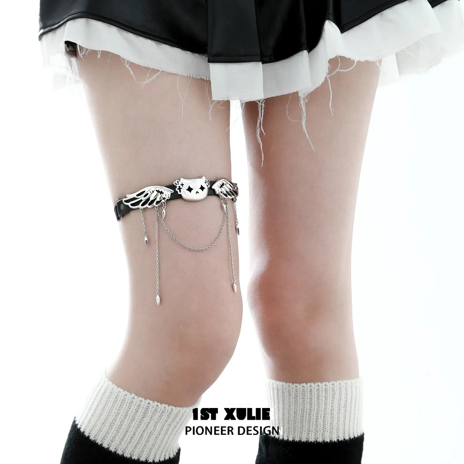 Angel Cuties Ultra Fiber Leather Adjustable Leg Chain & Choker Set - Stylish Body Jewelry for Women, Perfect for Parties, Cosplay and Fashion Accessories
