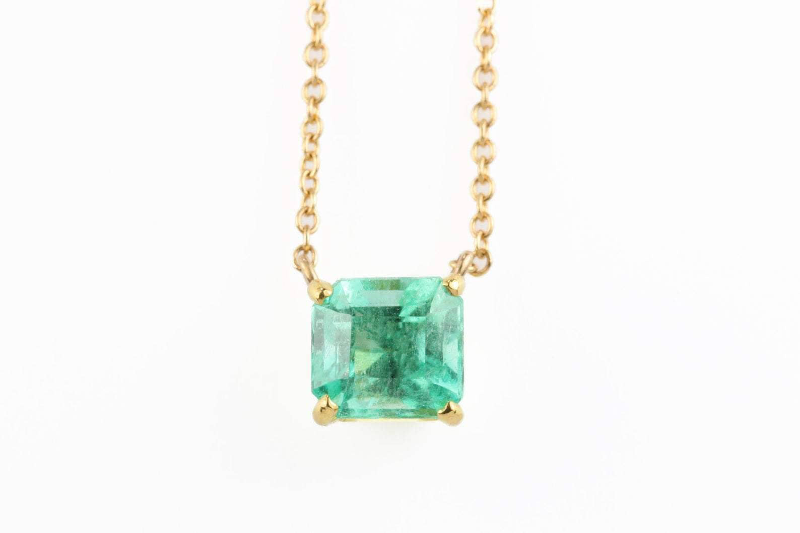 1.30 Carat Solitaire Rich Green Colombian Emerald Emerald Cut 14K Gold Necklace for Women - Elegant Jewelry Gift for Anniversary, Birthday & Special Occasions