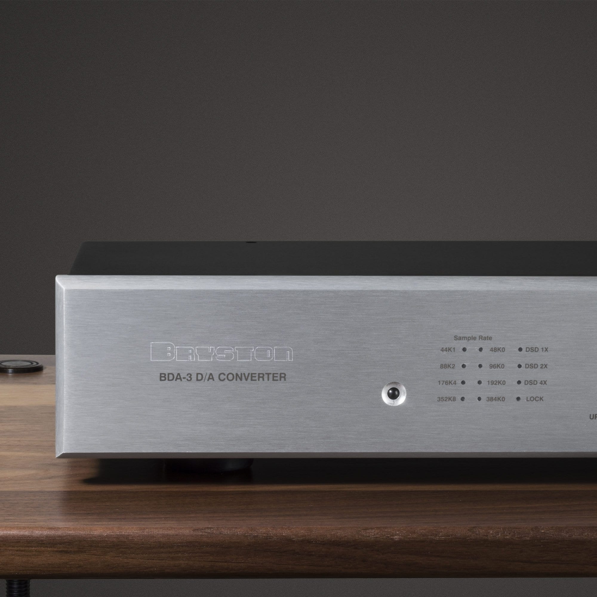 Bryston BDA-3 High-End Digital-to-Analog Converter (DAC) - Audiophile Grade for Home Theater & Music Studio Use