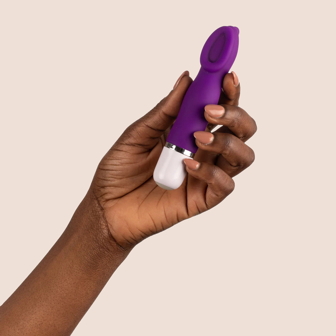 VeDO Luv Mini - Ultra Quiet Rechargeable Clitoral Vibrator for Women | Discreet Personal Massager for Sensual Pleasure & Stress Relief | Perfect for Solo Play & Couples Intimacy