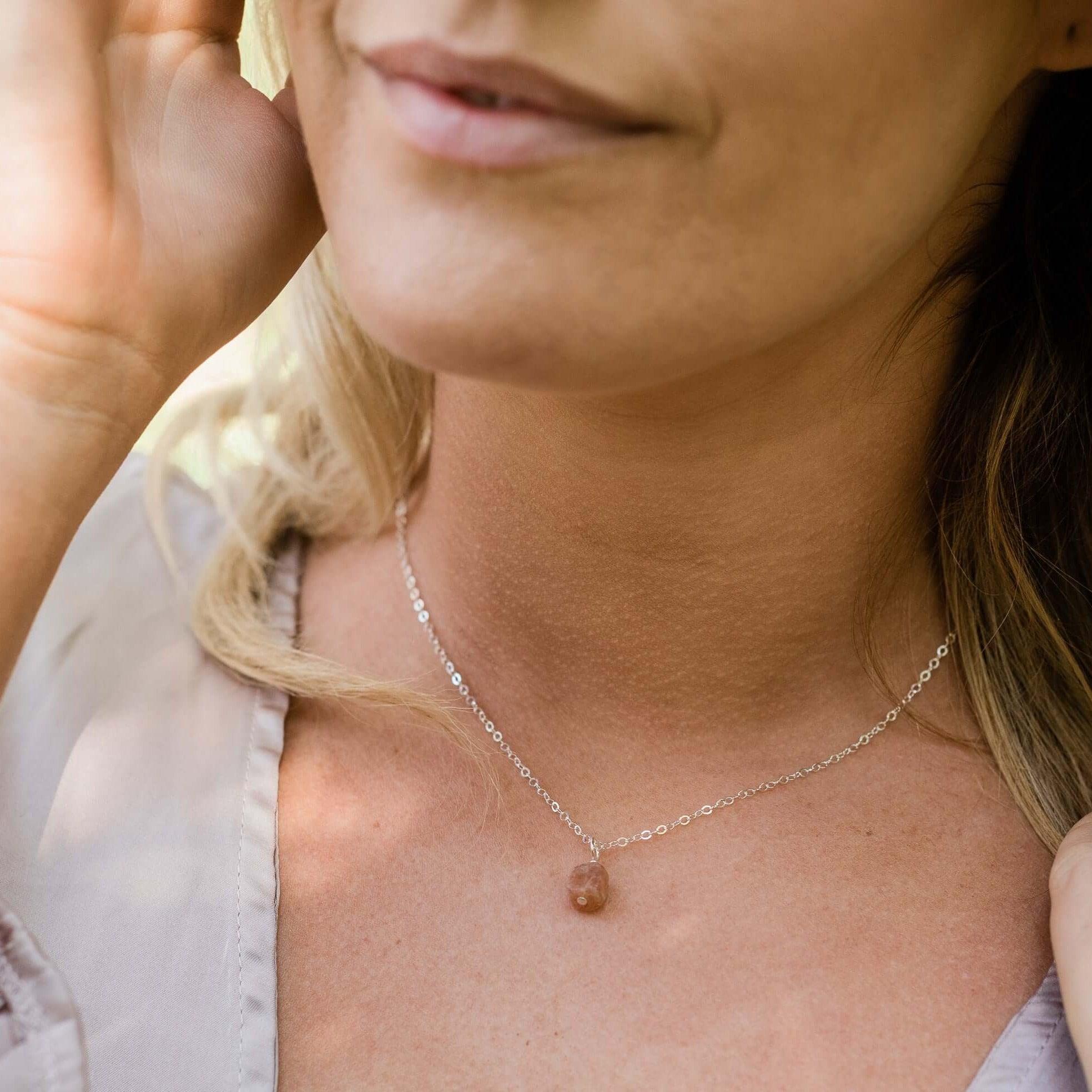 Natural Raw Sunstone Pendant Necklace - Dainty Healing Crystal Jewelry for Women - Perfect for Spiritual Healing, Meditation & Everyday Wear