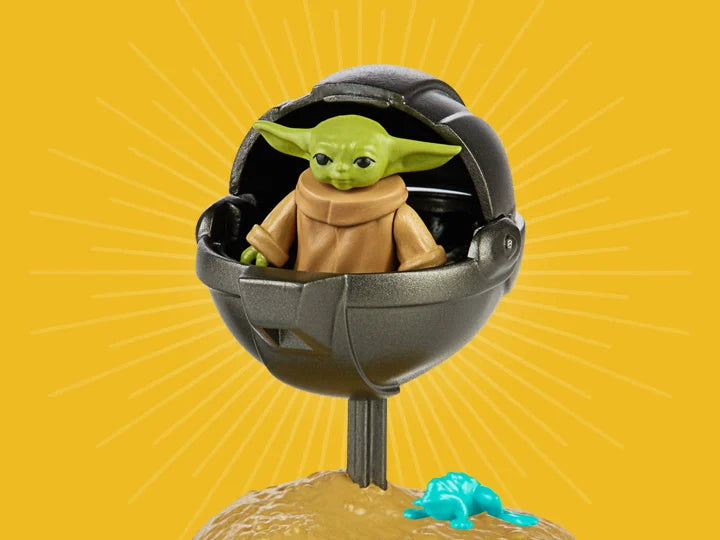 Star Wars Retro Collection The Child (Baby Yoda) Action Figure - Vintage Style Collectible Toy for Fans & Gift Idea - Perfect for Display, Play, and Star Wars Merchandise Collection