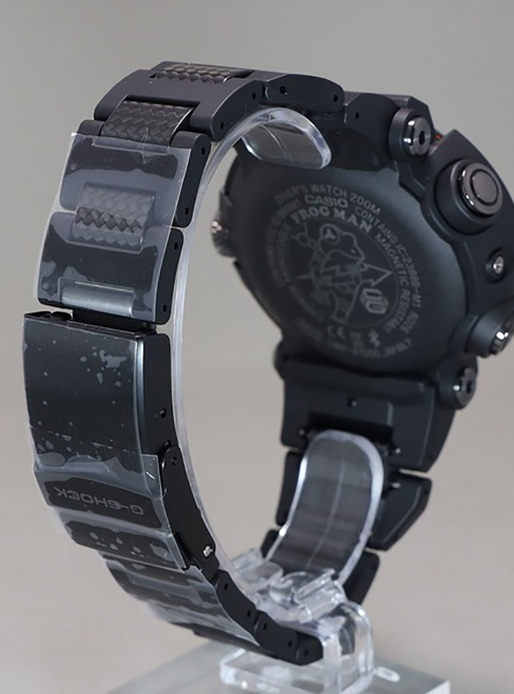 CASIO G-SHOCK MASTER OF G SEA FROGMAN GWF-A1000XC-1AJF Shockproof Dive Watch - Made in Japan - JDM - Perfect for Scuba Diving, Water Sports & Outdoor Adventures