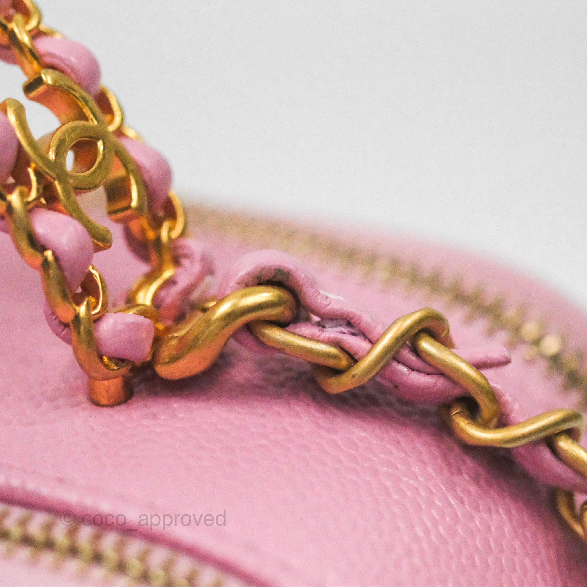 Chanel Caviar Quilted Small Vanity Case Handbag in Light Pink - Luxury Crossbody Bag for Women, Perfect for Date Night & Special Occasions