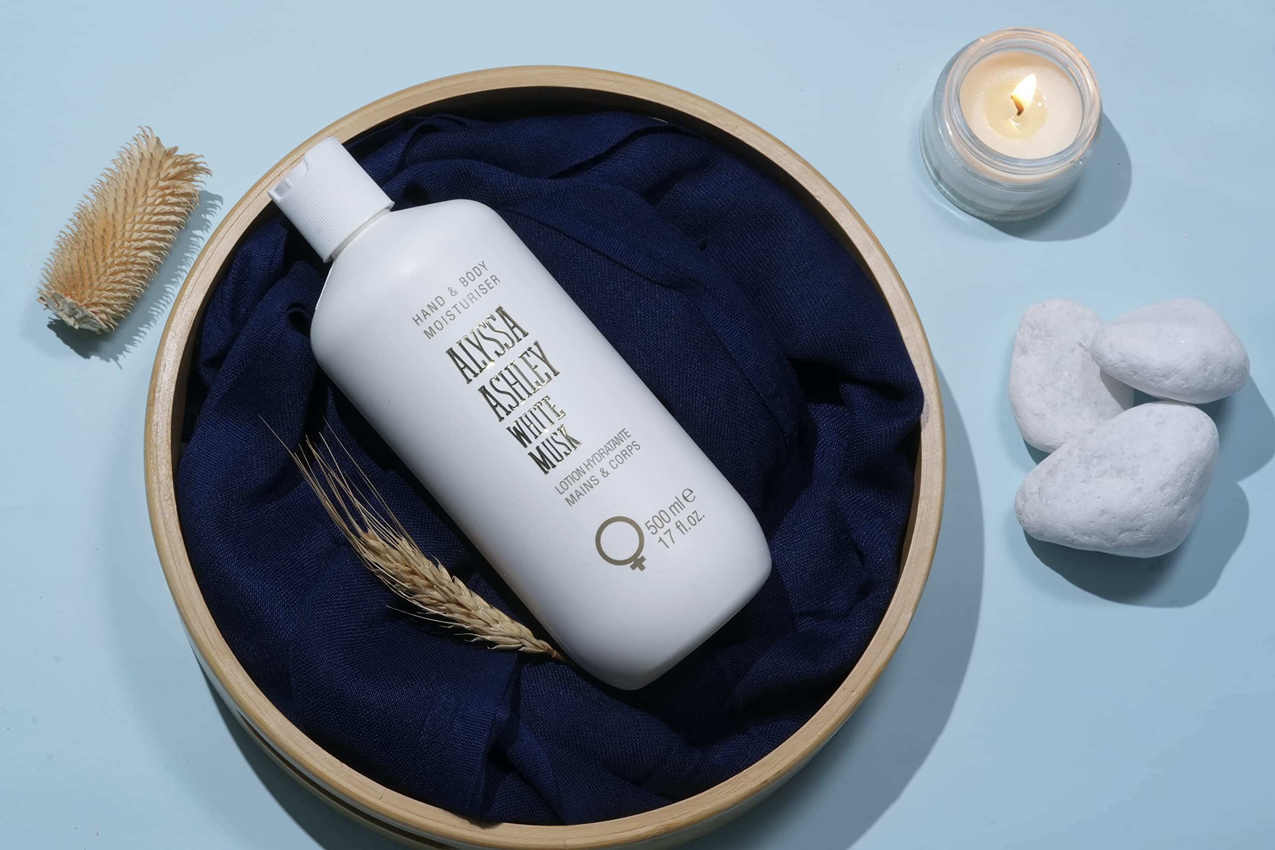 ALYSSA ASHLEY White Musk Perfumed Body Lotion 500ml - Moisturizing & Long-Lasting Fragrance for Women, Perfect for Daily Use & Gift Giving