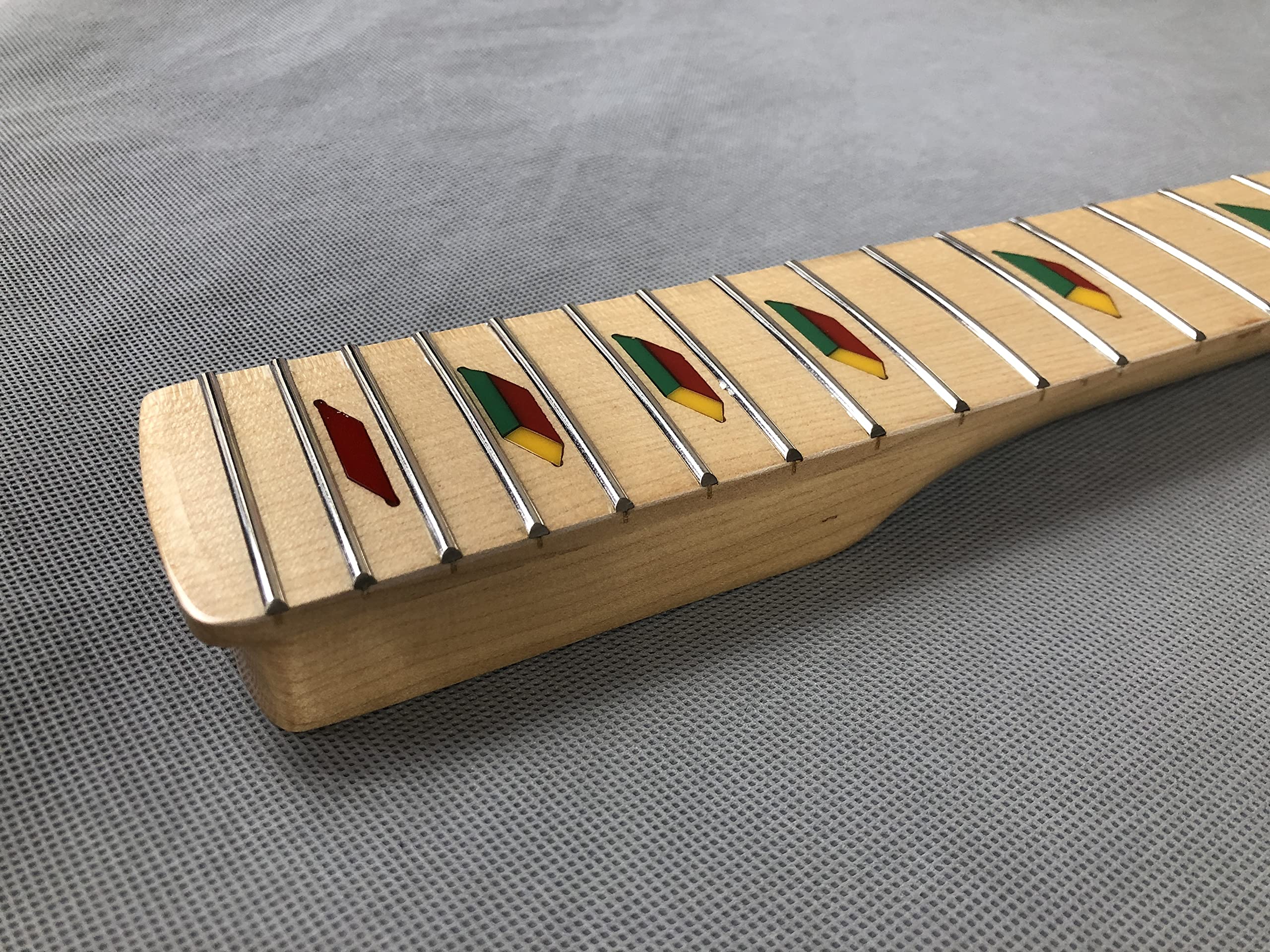 Premium DIY Electric Guitar Neck - Maple Wood, 22 Frets, 25.5