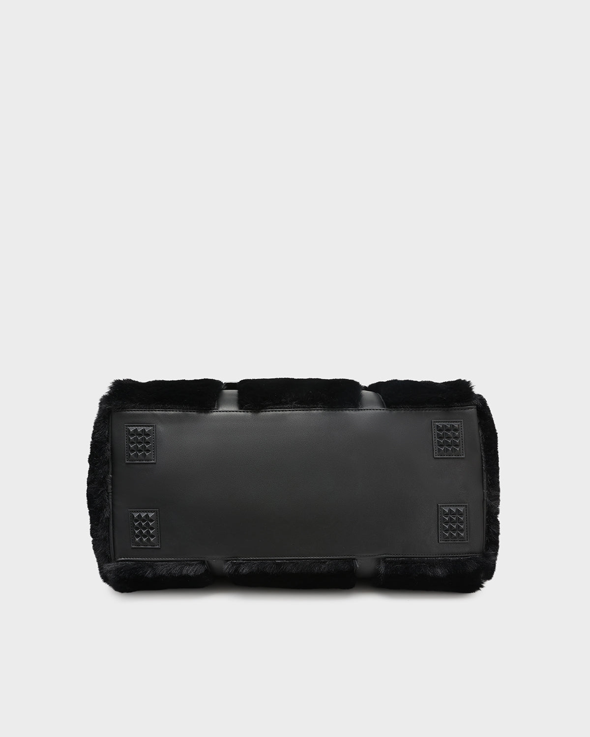 Soft Fuzzy Weekender Duffle Bag for Women & Men - Travel Overnight Gym Tote with Pockets - Perfect for Weekend Getaways, Gym, Work & Travel
