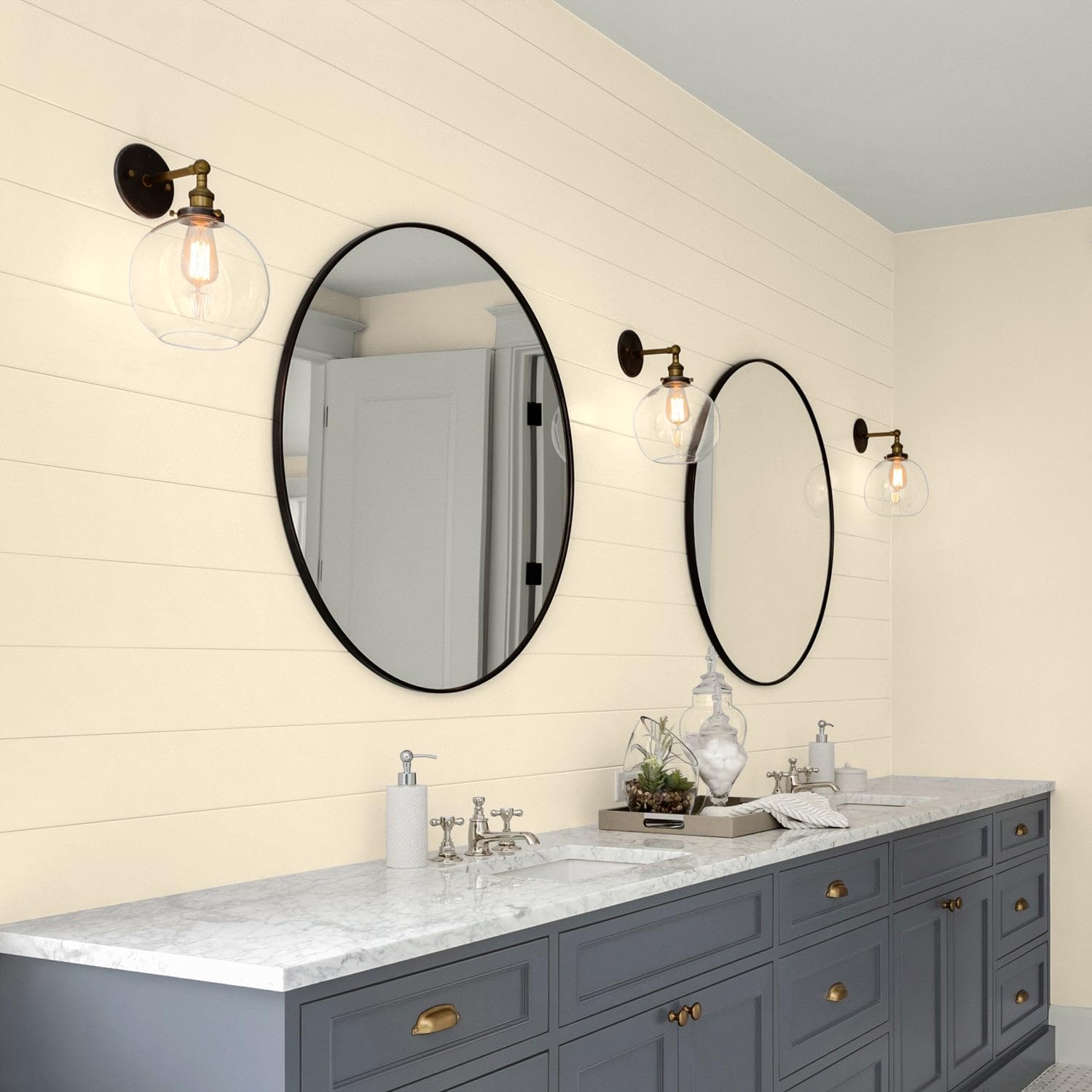Glidden Interior Paint + Primer in White & Magnolia Blossom - 1 Gallon Eggshell Finish One-Coat Coverage for Walls & Ceilings | Perfect for Living Rooms, Bedrooms & Home Renovation Projects