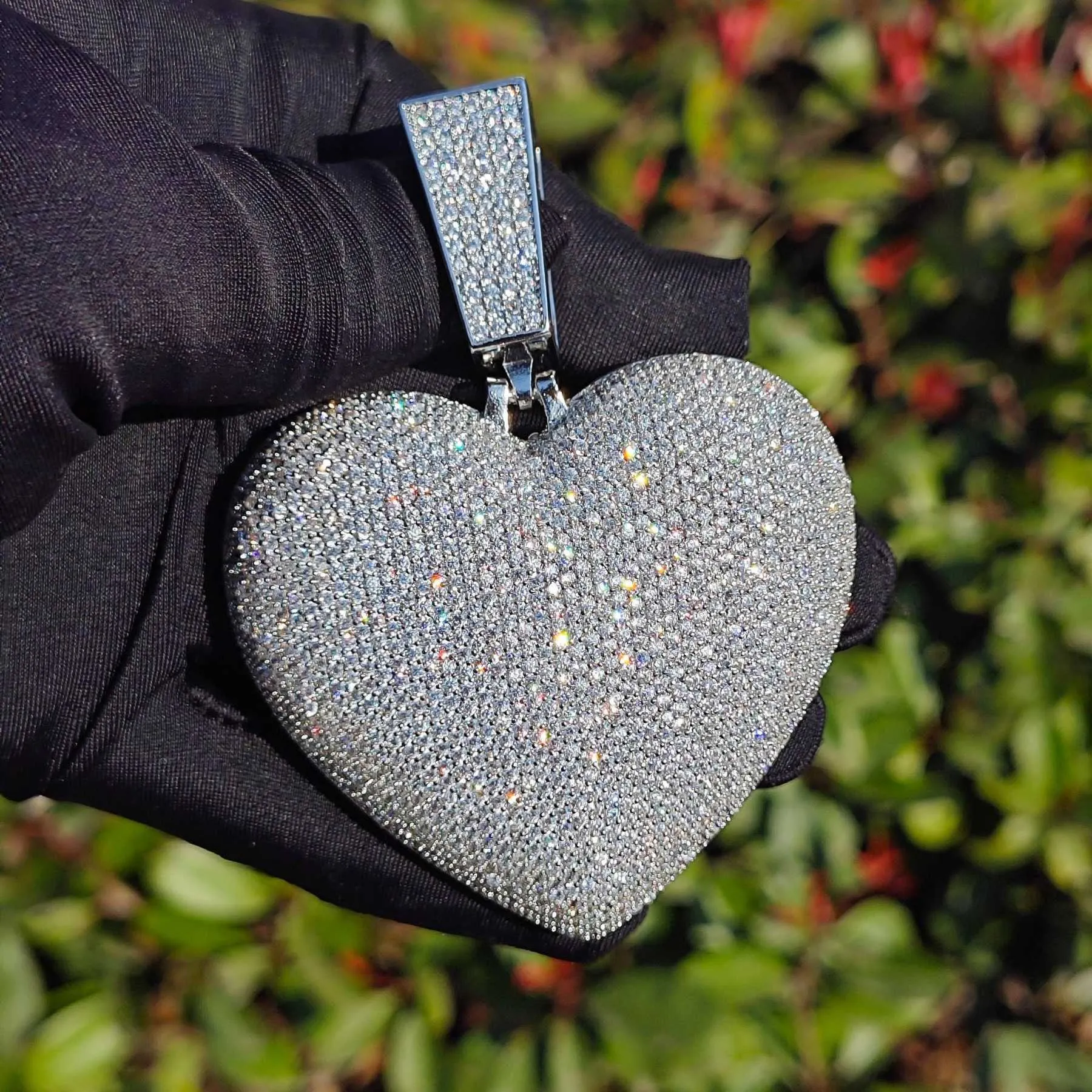 VVS Moissanite Heart Pendant Necklace - Iced Out Diamond-Cut Jewelry for Women - Perfect for Valentine's Day Gifts & Anniversary Presents