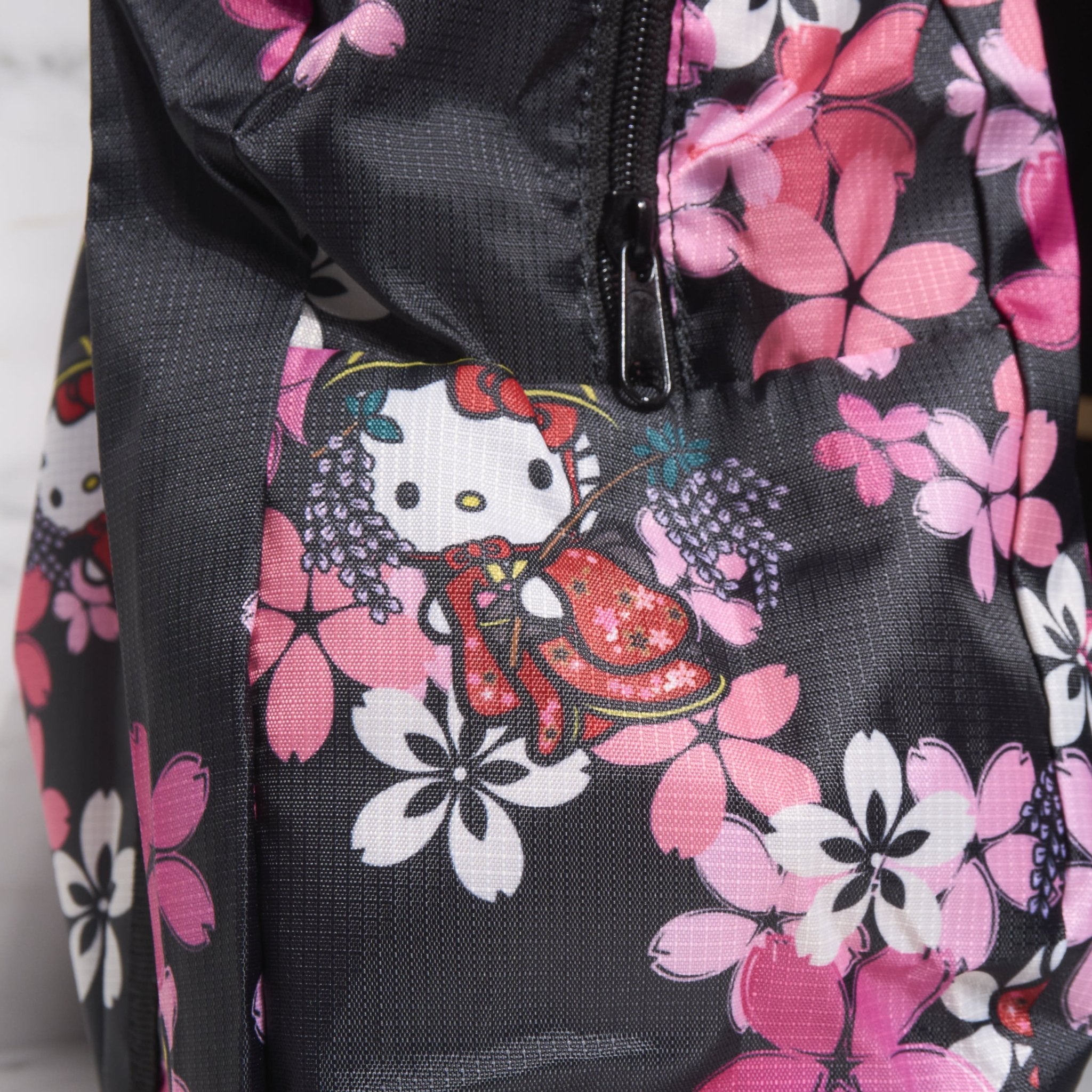 Sanrio Themed Portable Carry On Bag - Lightweight Travel Luggage for Women & Kids - Perfect for Airplane, Road Trips & Weekend Getaways