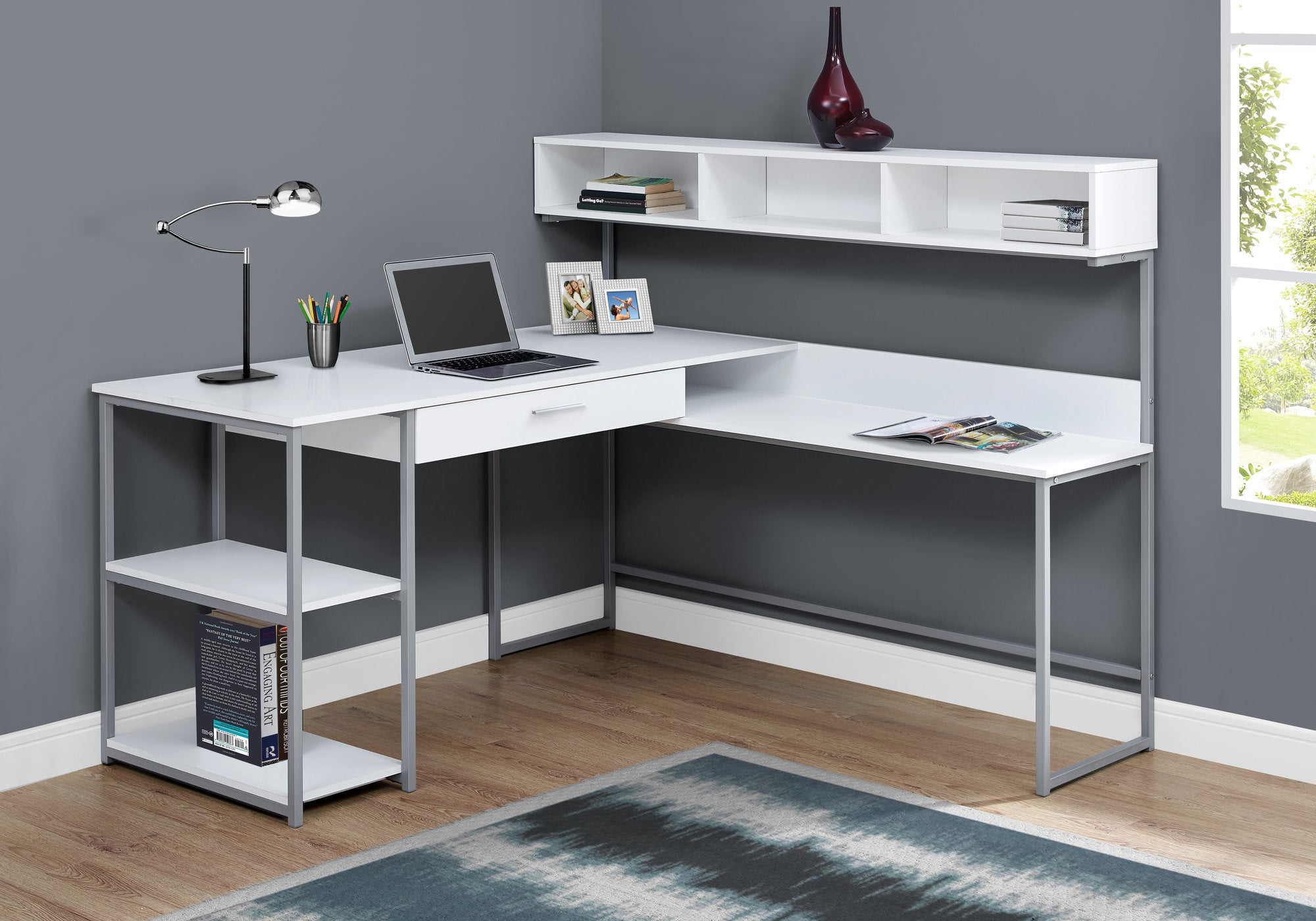 White & Silver Metal Corner for Office Series - Perfect for Desk Organization & Home Office Decor