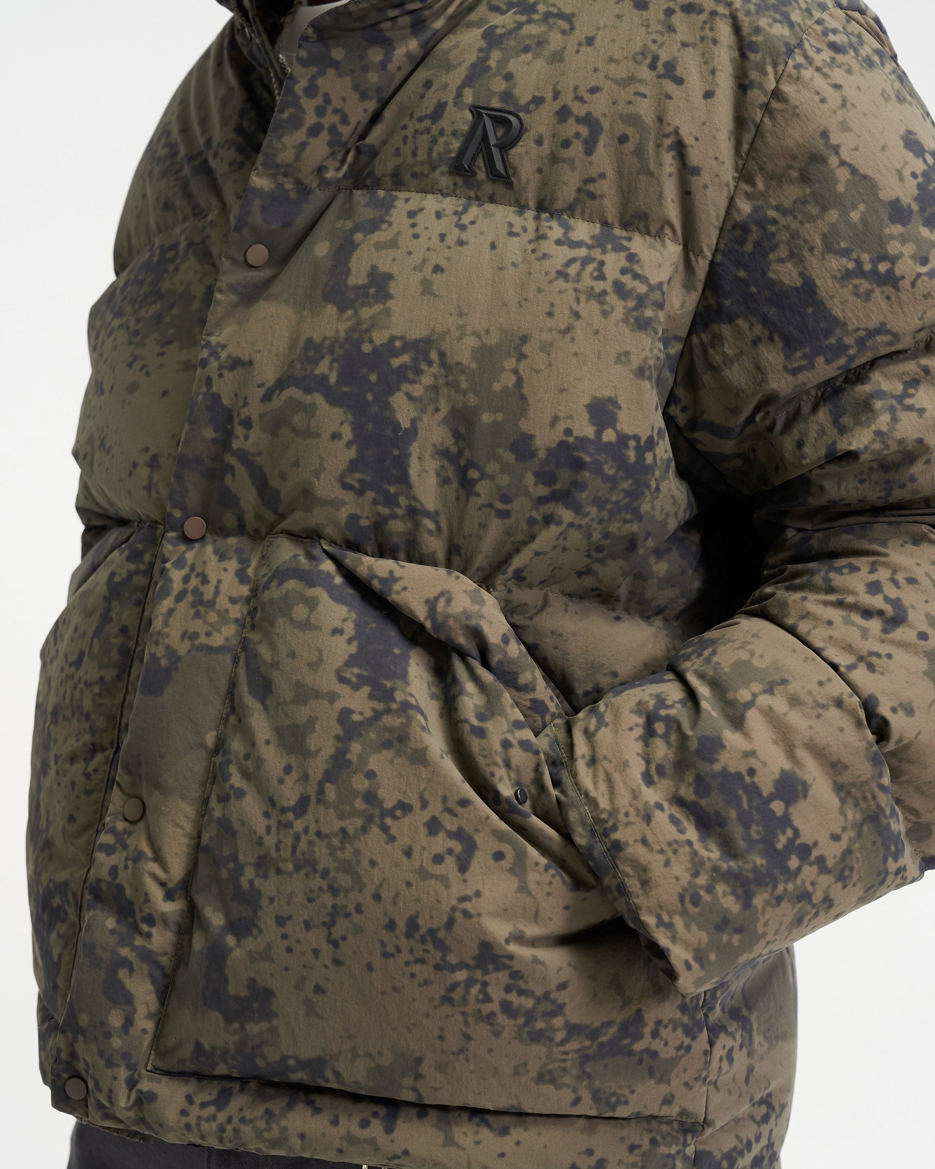 Men's Warm Camo Puffer Jacket - Lightweight Winter Coat for Outdoor Activities, Hunting & Hiking - Waterproof Windbreaker with Hood