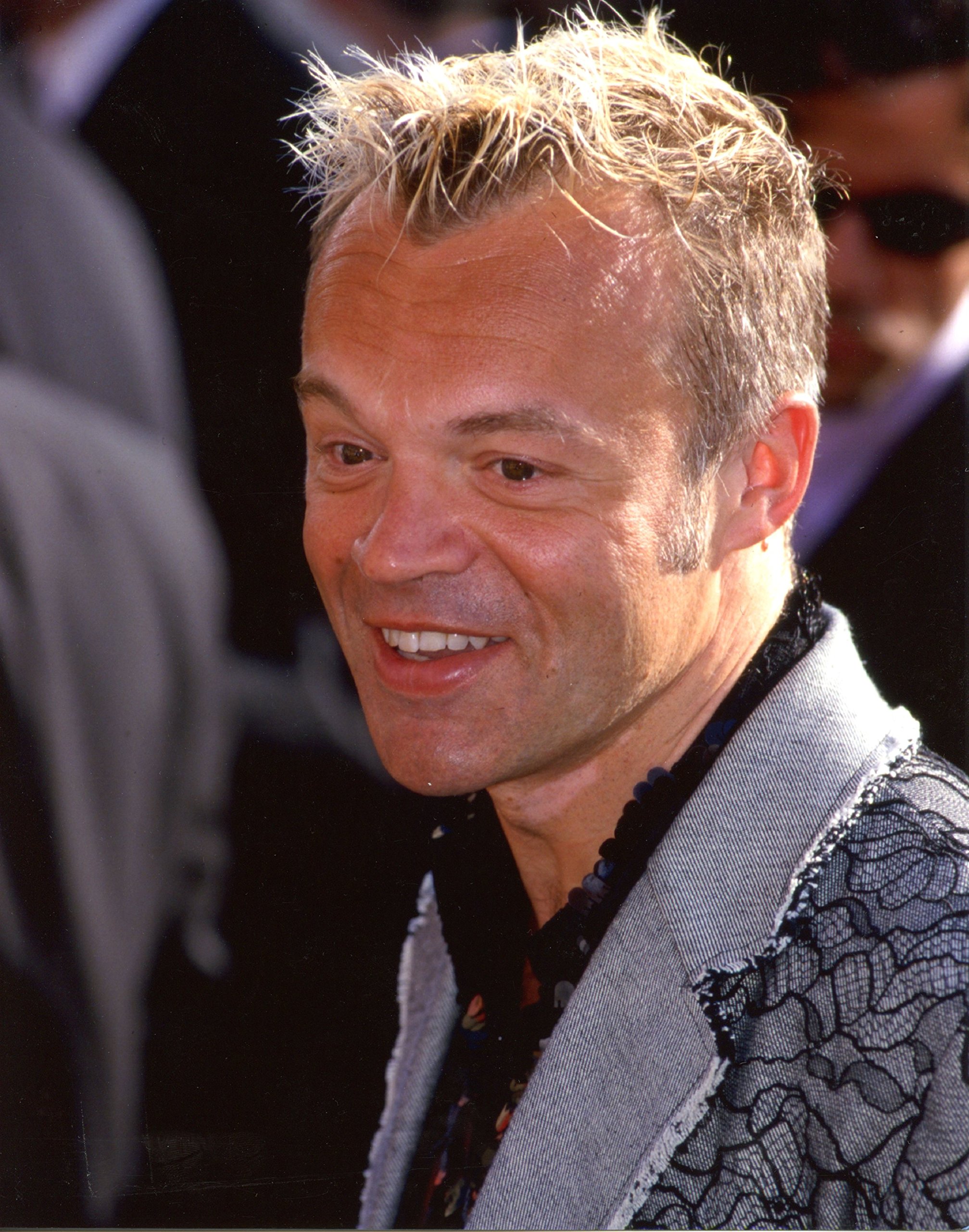 Graham Norton 8x10 Photo Autographed Collectible - Perfect for Fans, Memorabilia Collectors & Home Decor (S2111)