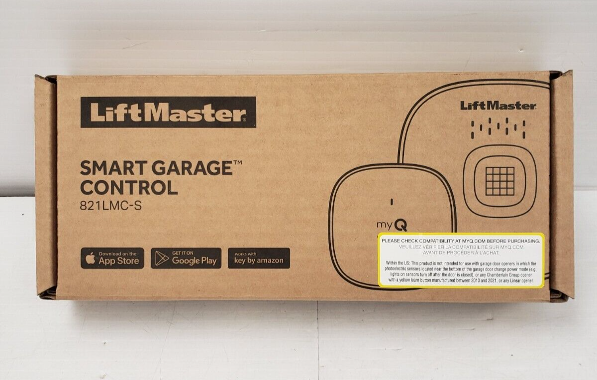 LiftMaster 821LMC Smart Garage Door Opener with MyQ Technology - Remote Control & Smartphone App for Home Security & Convenience - Perfect for Homeowners & Smart Home Automation