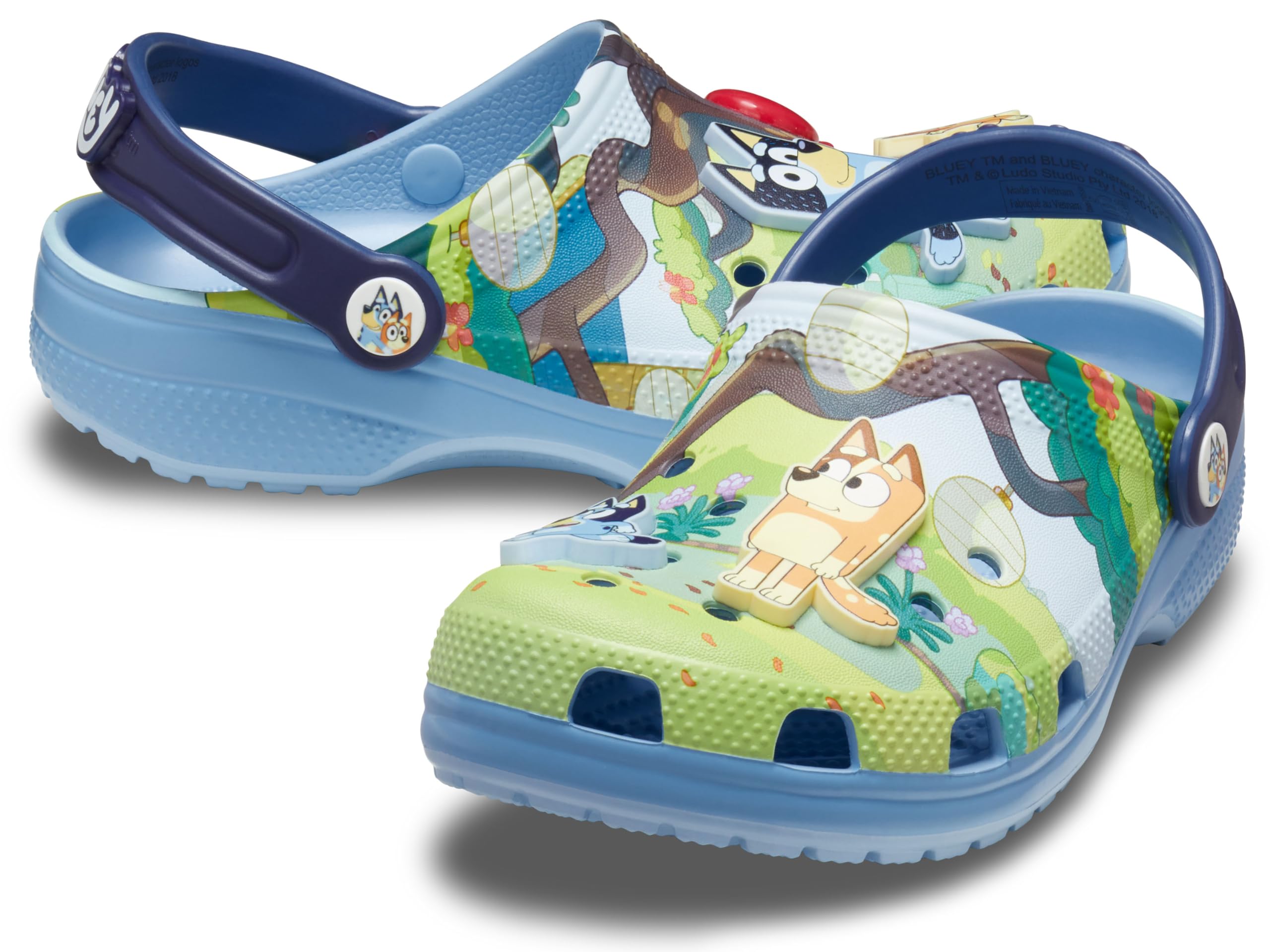 Crocs Unisex-Child Bluey Classic Clogs | Comfortable Lightweight Slip-On Shoes for Toddler, Little & Big Kids | Perfect for Playtime, Beach & Everyday Wear