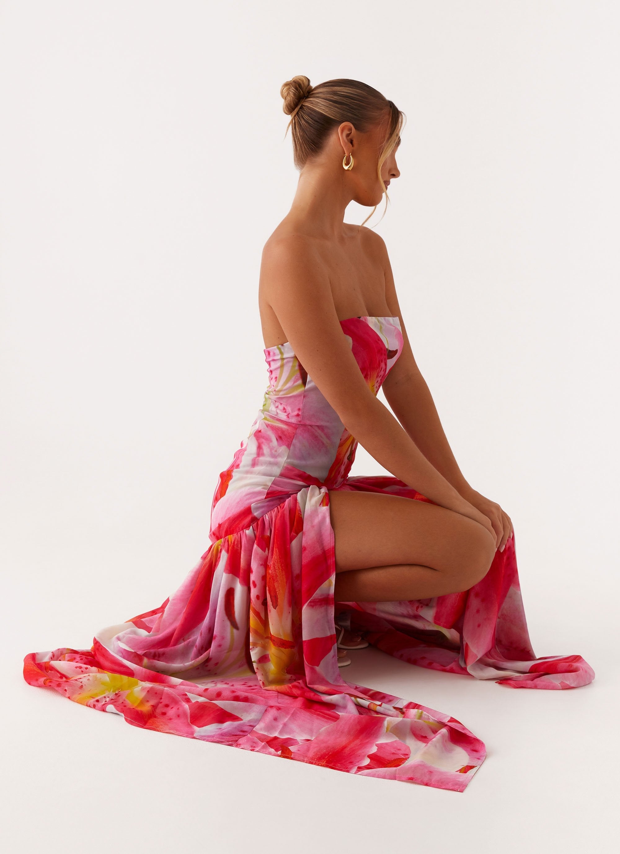 Eden Strapless Maxi Dress for Women - Floral Summer Beach Wedding Dress, White & Pink Lilly Print, Boho Chic Long Dress for Vacation, Party, and Special Occasions