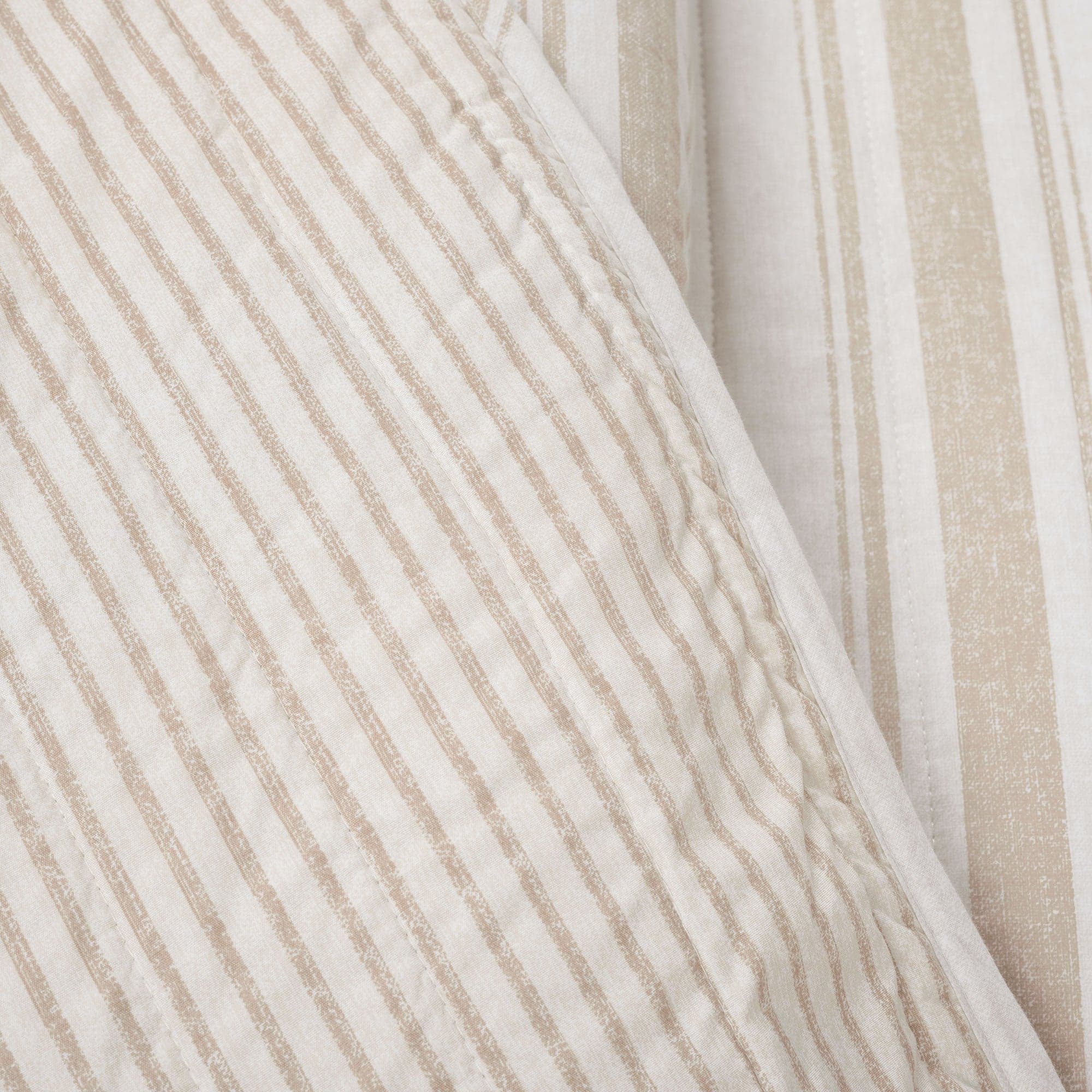 Farmhouse Stripe Reversible Cotton Quilt Set - King Size, Soft & Breathable Bedding for All Seasons - Perfect for Cozy Bedrooms, Guest Rooms & Vacation Homes