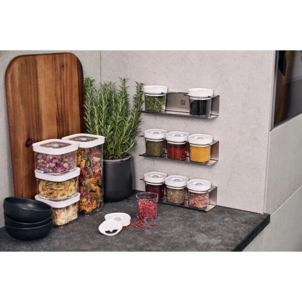 ZWILLING Vacuum Spice Storage Containers - Airtight Kitchen Spice Jars for Fresh Herbs & Seasonings | Perfect for Cooking, Baking & Pantry Organization