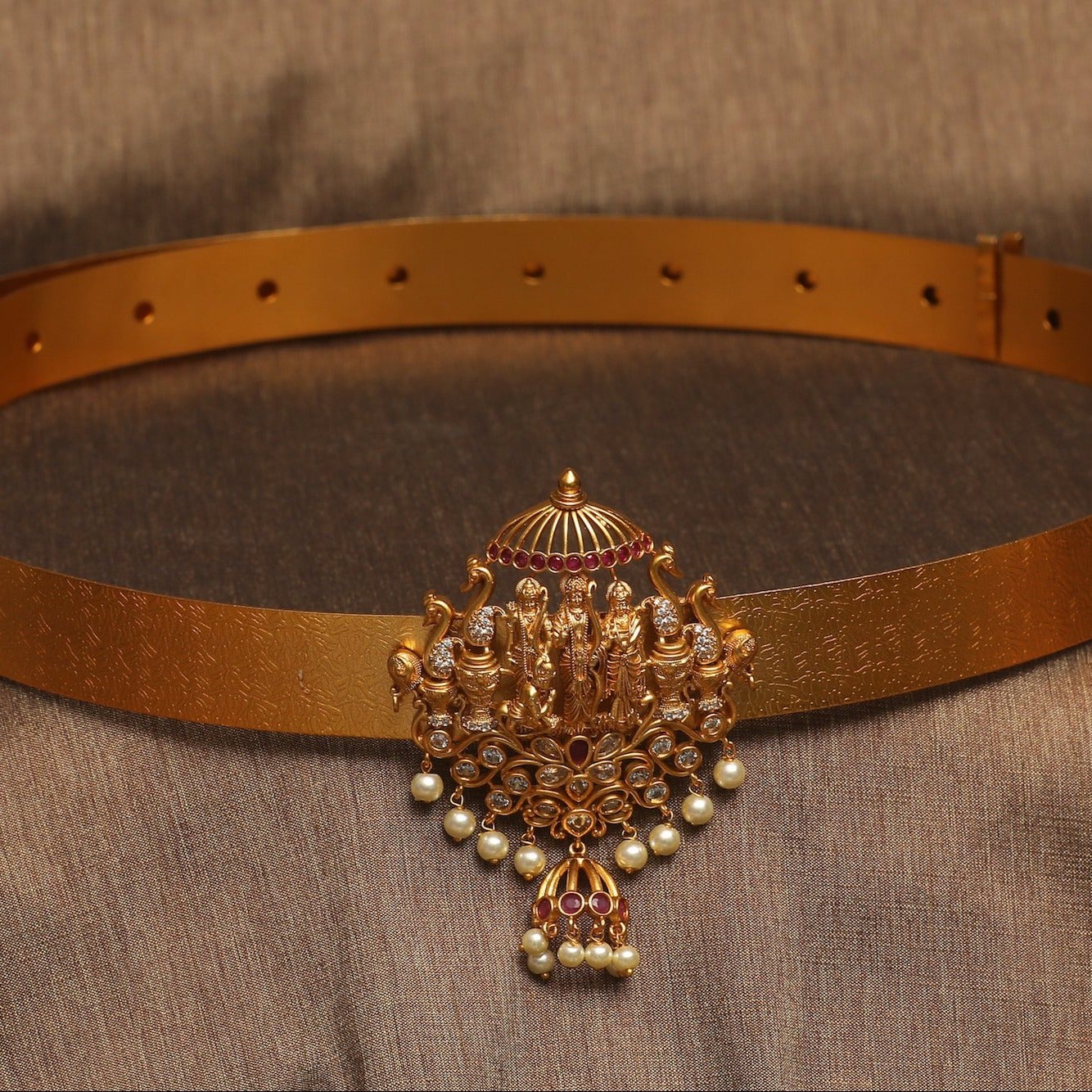 Ram Parivar Antique Waist Belt - Traditional Indian Waist Chain for Women - Elegant Ethnic Jewelry for Festivals, Weddings & Cultural Events