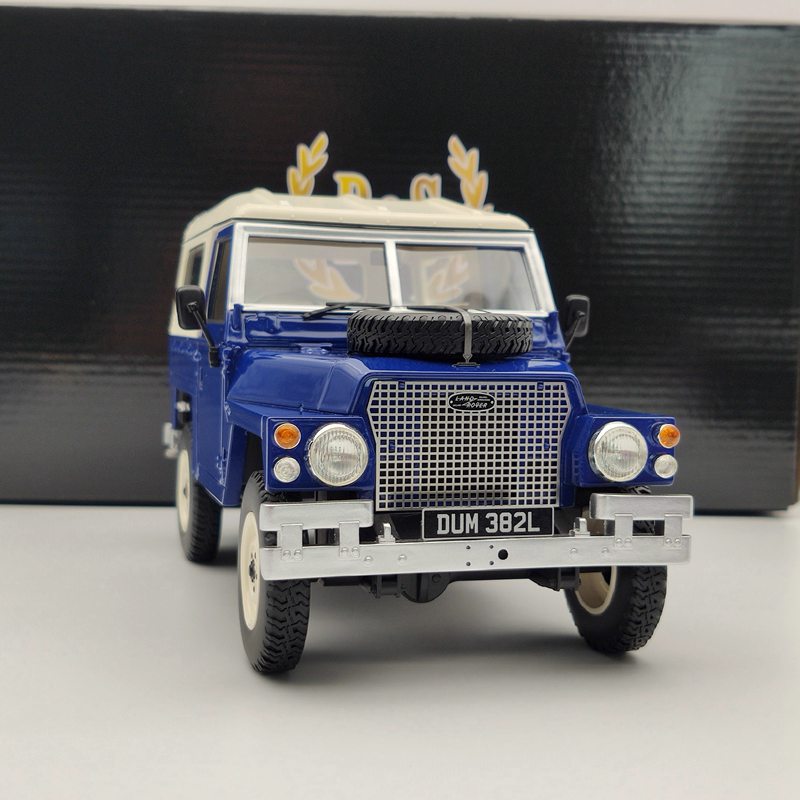 BOS 1/18 Scale Land Rover Series III 1973 Blue & White Resin Model Car - Collectible Diecast Vehicle for Adults, Gift for Car Enthusiasts - Perfect for Display, Home Decor, and Toy Car Collections