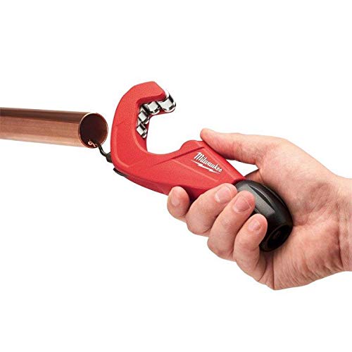 Milwaukee 48229259 Constant Swing Copper Tubing Cutter 3-28mm - Professional HVAC & Plumbing Tool for Pipe Cutting - Ideal for DIY Home Repairs, Construction, and Industrial Applications
