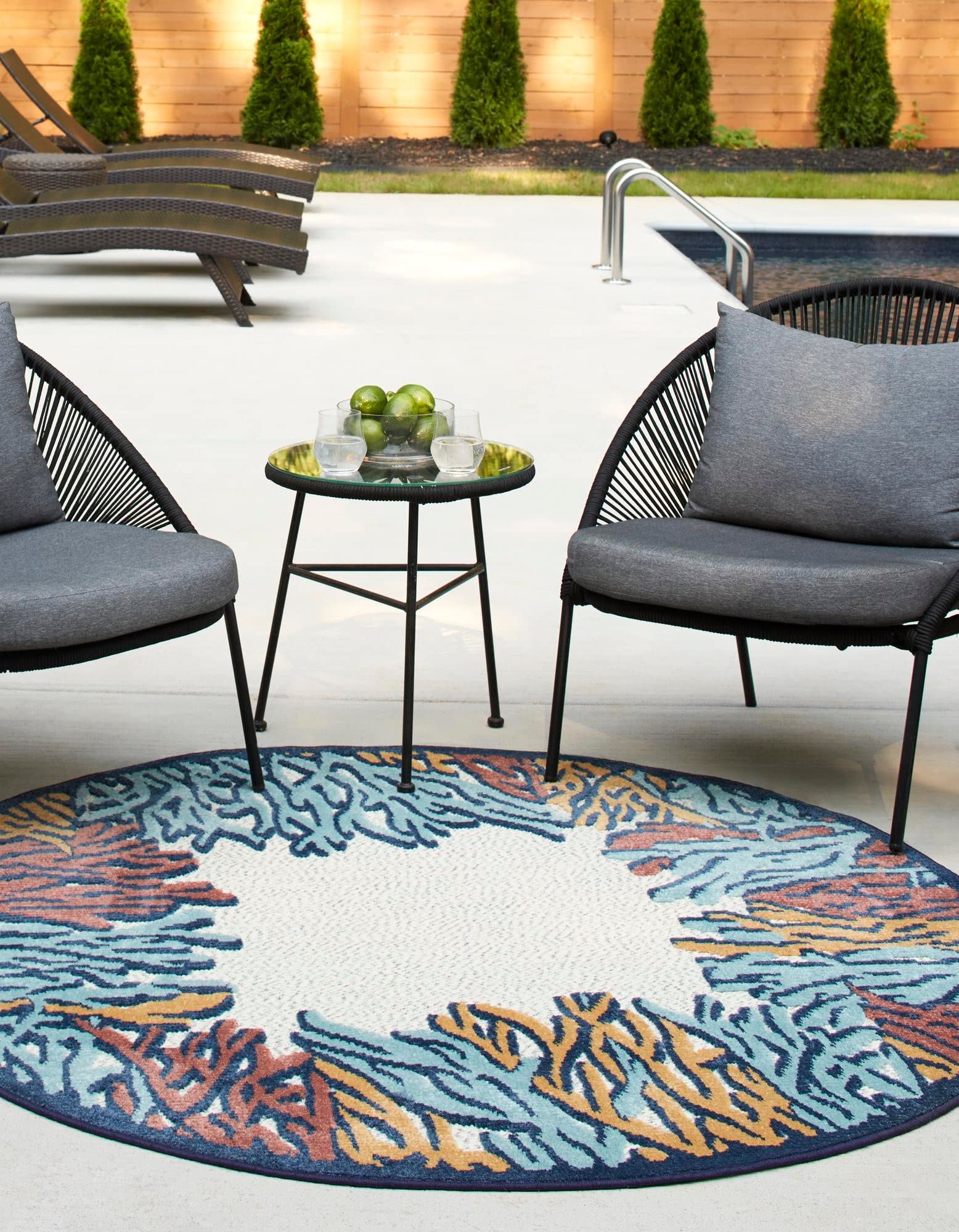 Unique Loom Belize Outdoor Collection Area Rug - Round 3'3
