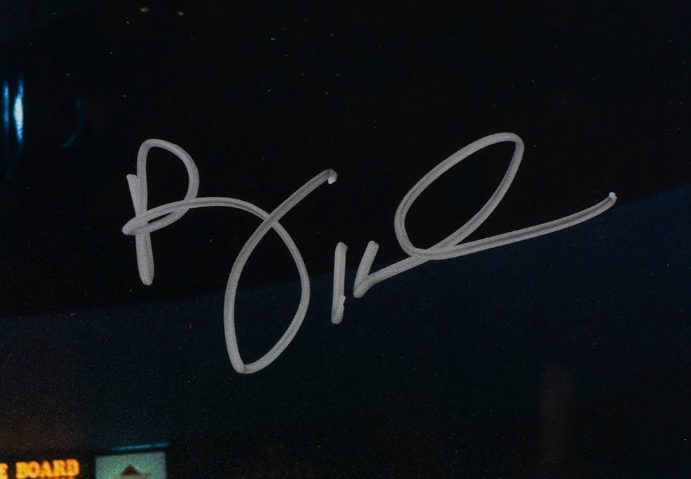 Authentic Penny Hardaway Signed Orlando Magic 16x20 Framed Photo with PSA Hologram - Perfect for Basketball Memorabilia Collections & Man Cave Decor