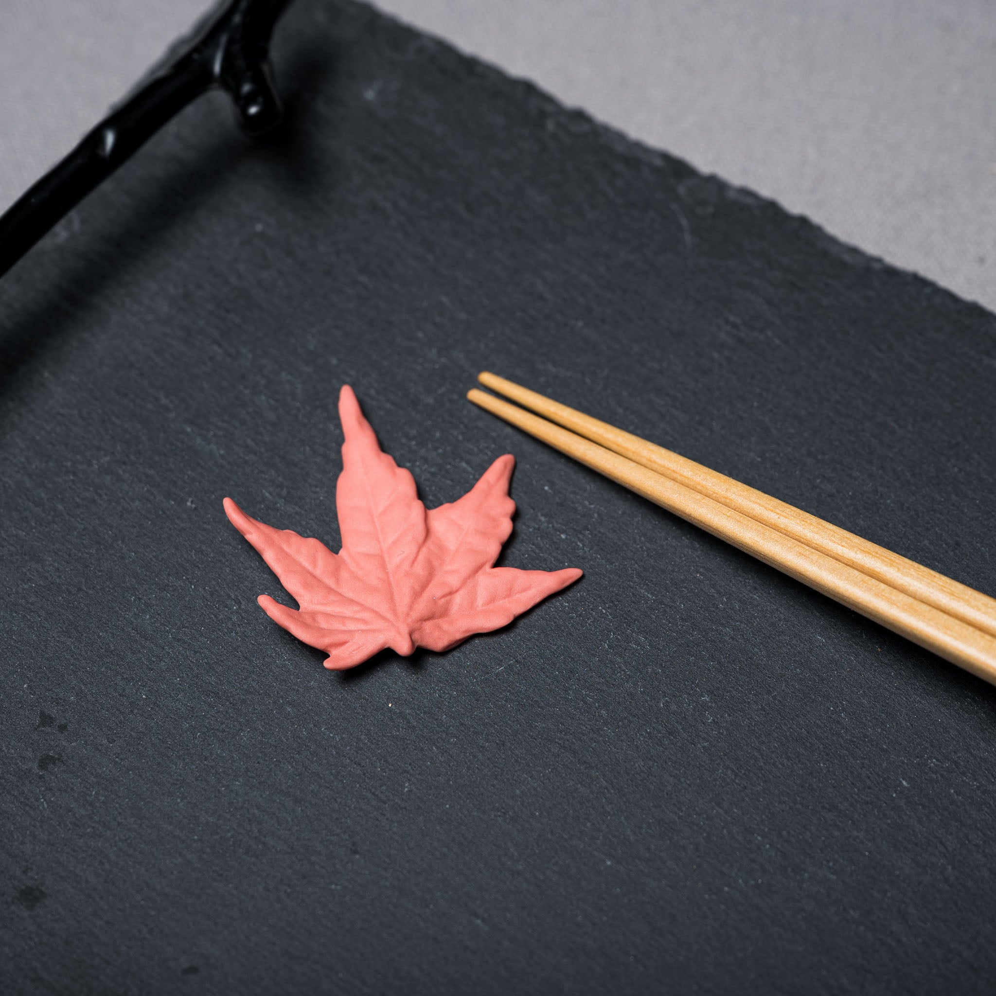 Handmade Autumn Leaf Chopstick Rest - Japanese Style Ceramic Chopstick Holder for Sushi, Asian Dining & Home Decor
