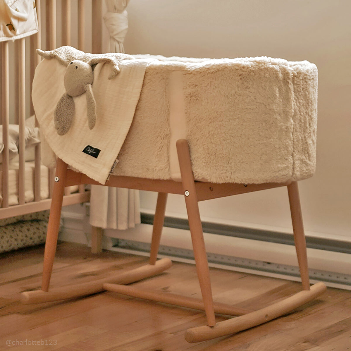 Charlie Crane KUKO Baby Bassinet - Modern Wooden Crib for Newborns & Infants - Portable Nursery Bed for Bedroom, Nursery, or Travel - Perfect Baby Shower Gift